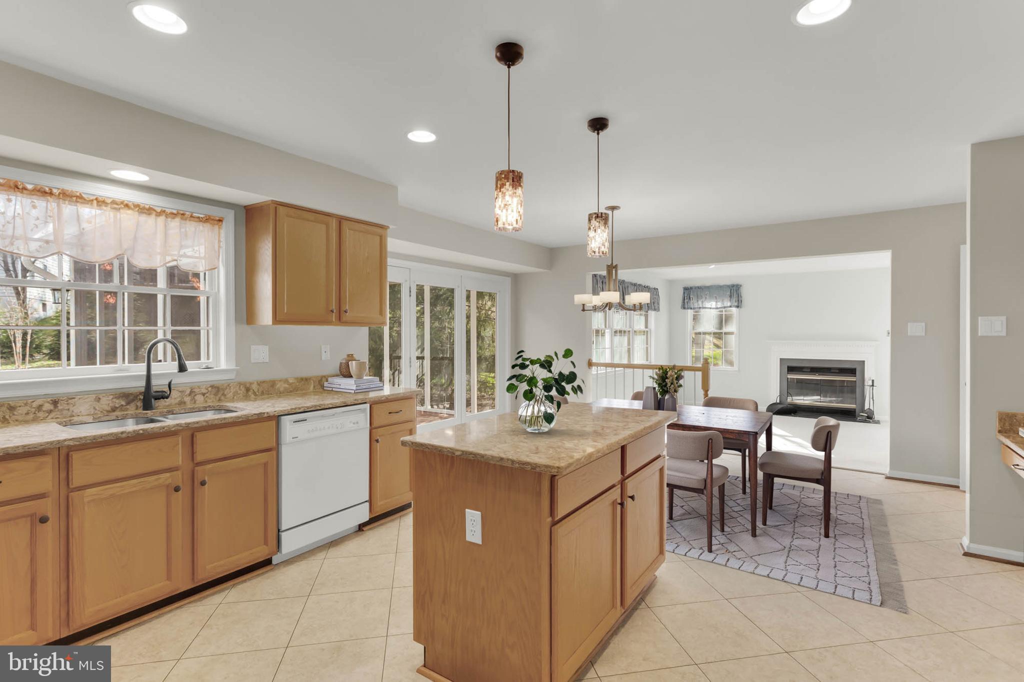 VILLAGE OF RIVER HILL - Residential