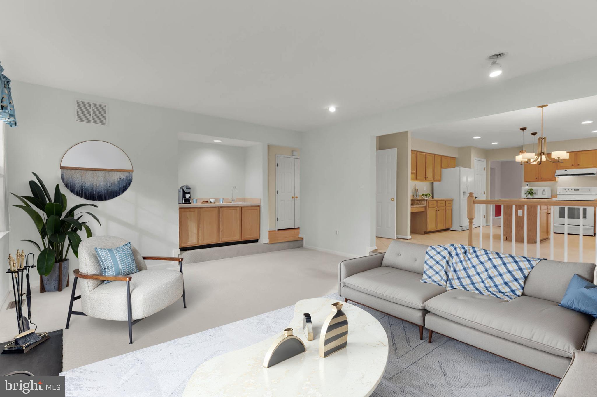 VILLAGE OF RIVER HILL - Residential