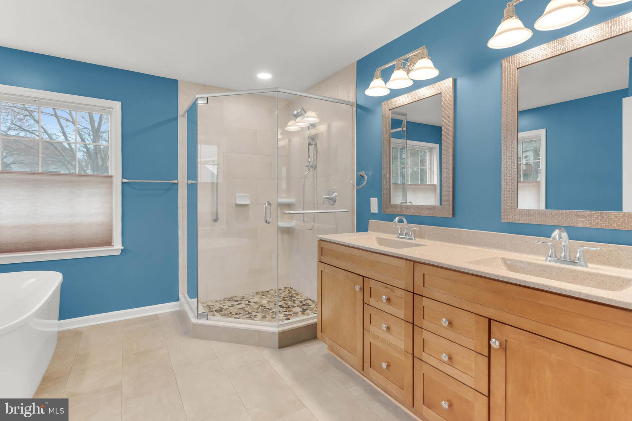 VILLAGE OF RIVER HILL - Residential