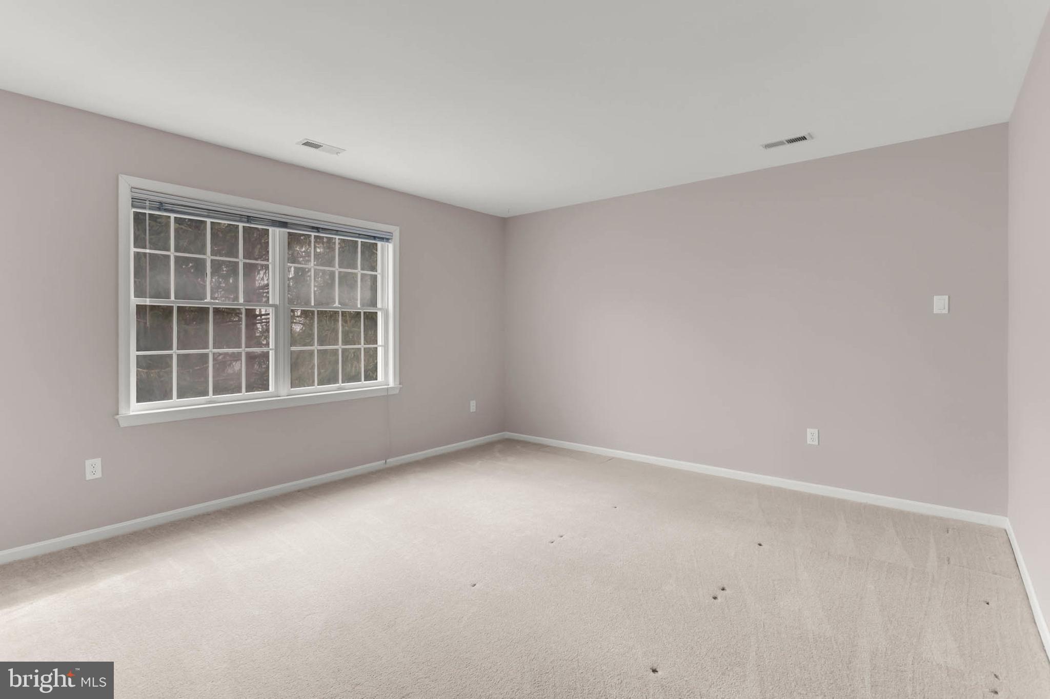 VILLAGE OF RIVER HILL - Residential