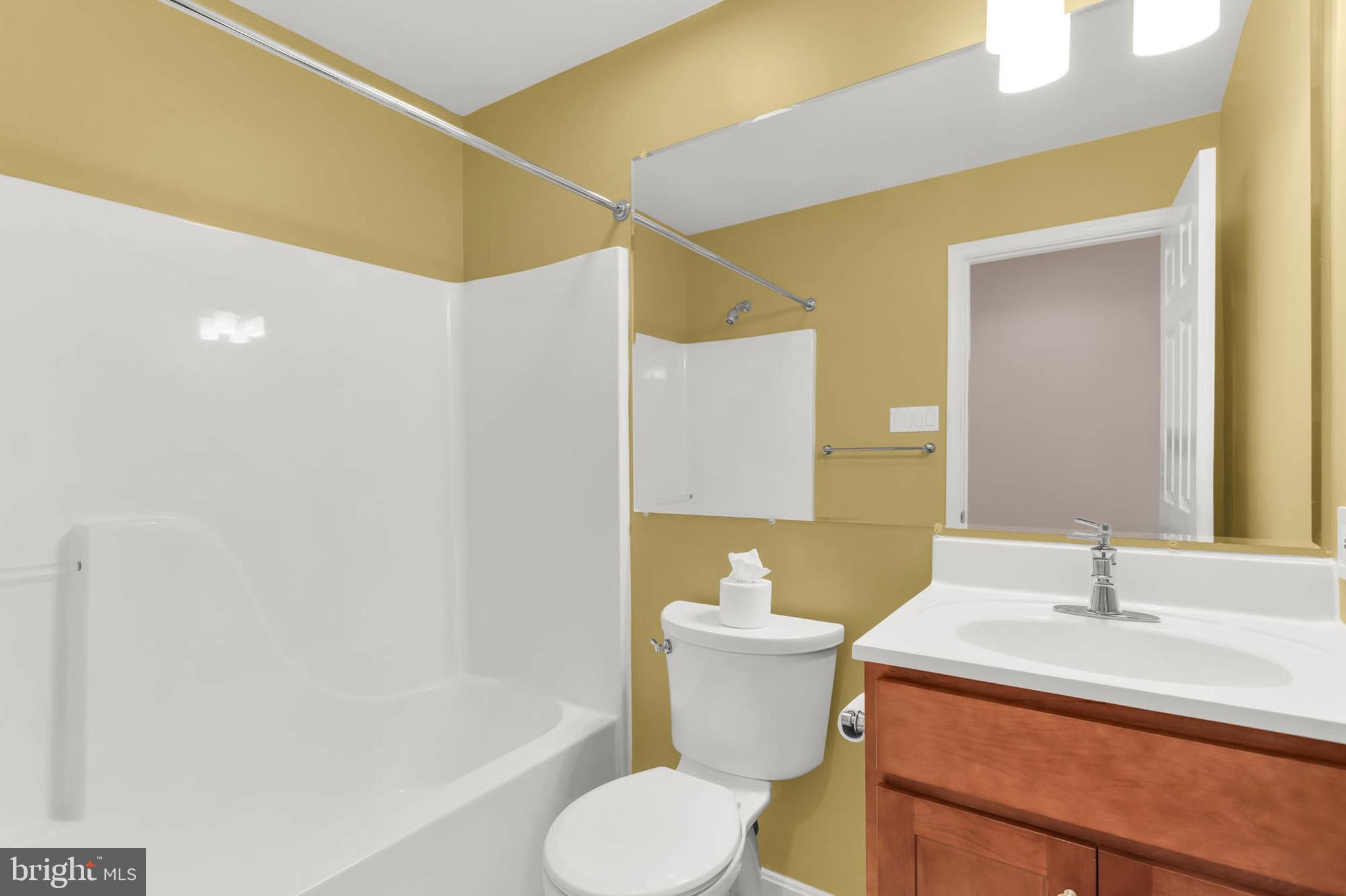 VILLAGE OF RIVER HILL - Residential