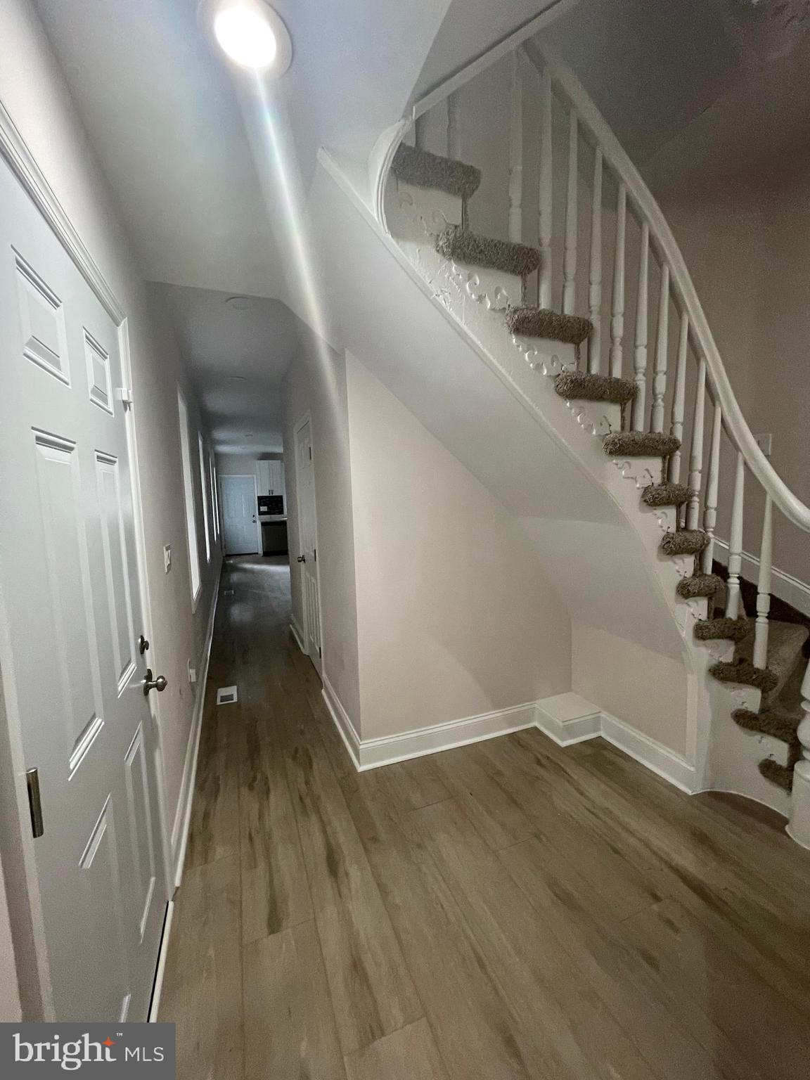 OLIVER - Residential Lease