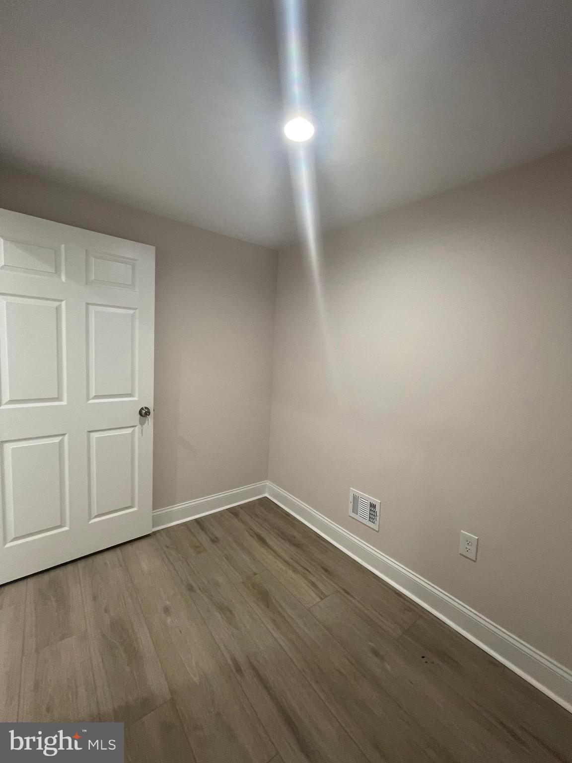 OLIVER - Residential Lease