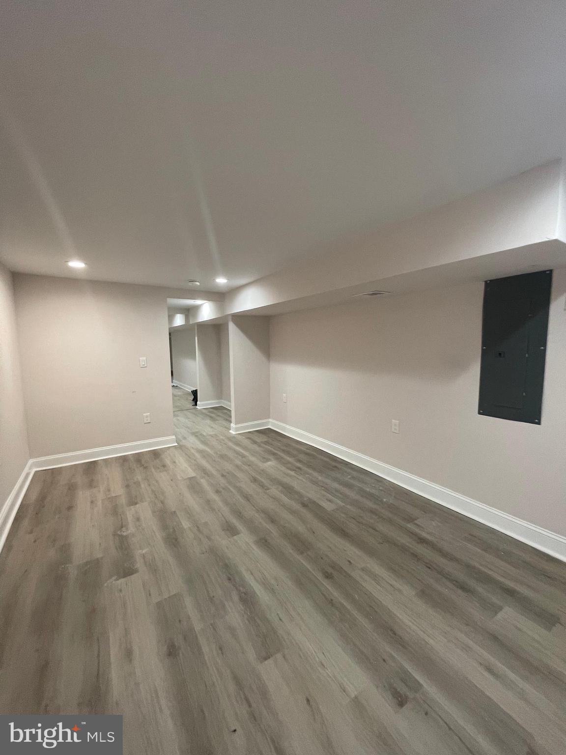 OLIVER - Residential Lease