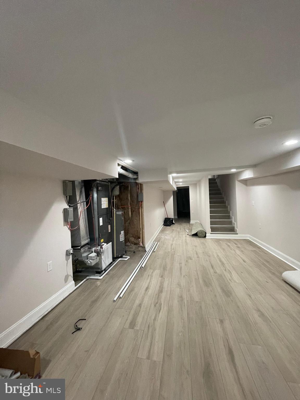 OLIVER - Residential Lease