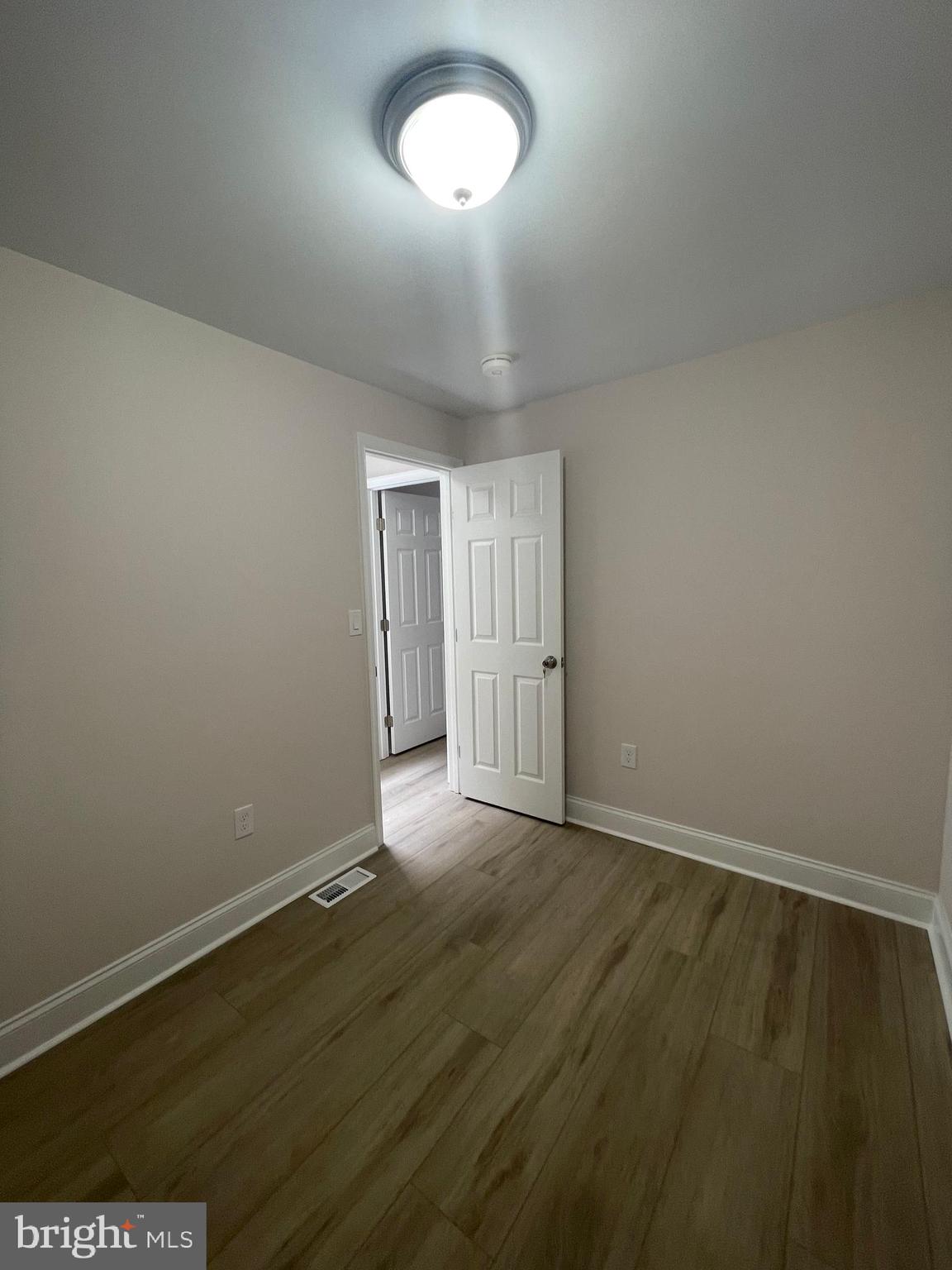 OLIVER - Residential Lease