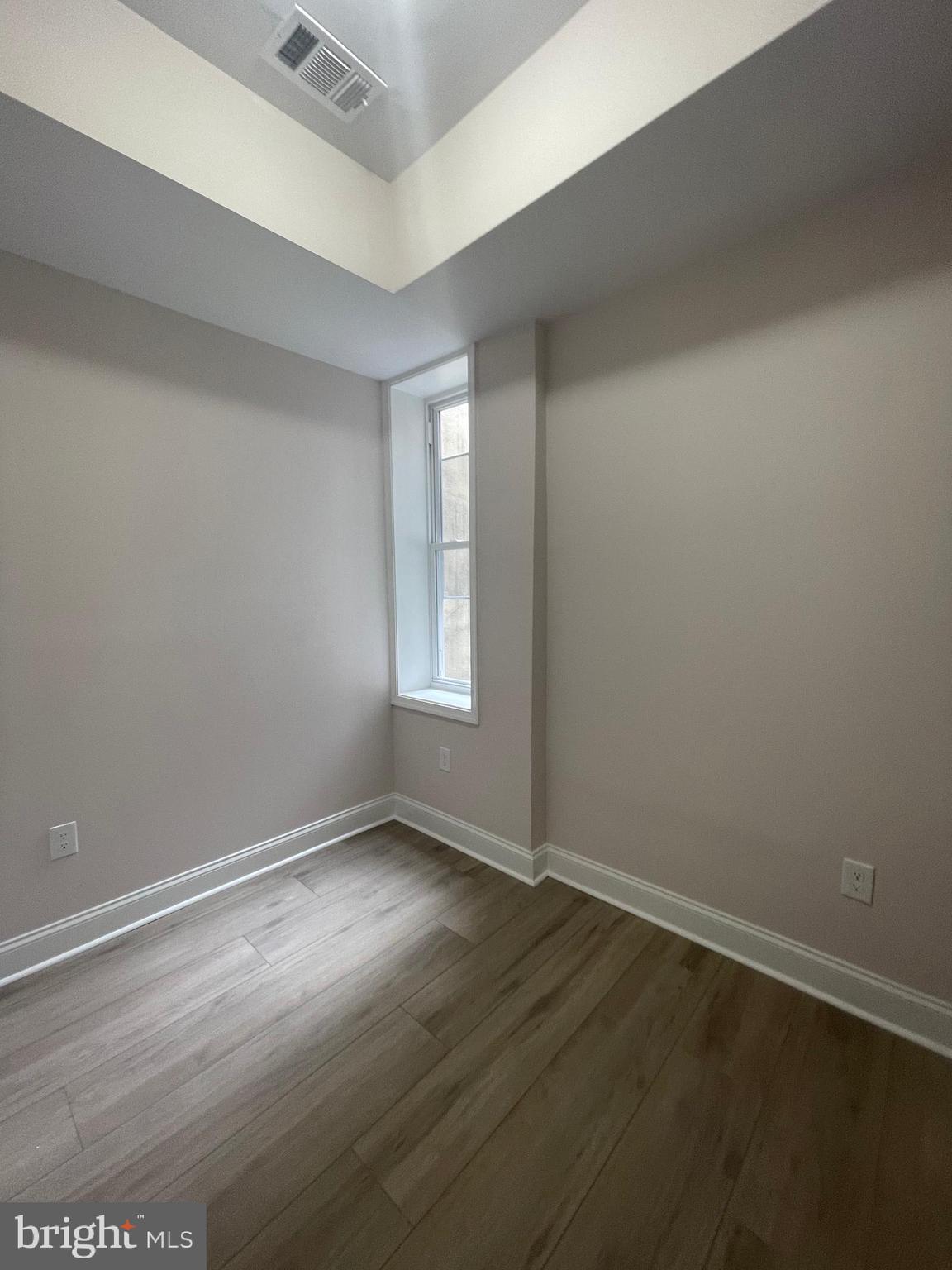 OLIVER - Residential Lease