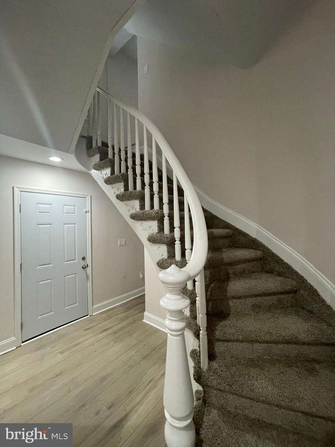 OLIVER - Residential Lease