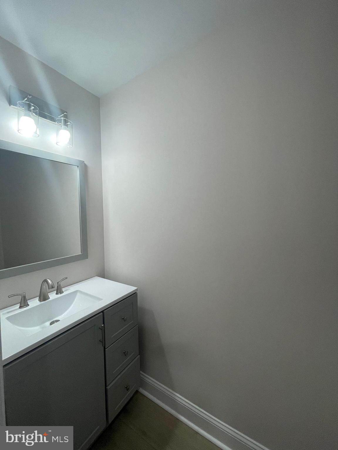 OLIVER - Residential Lease