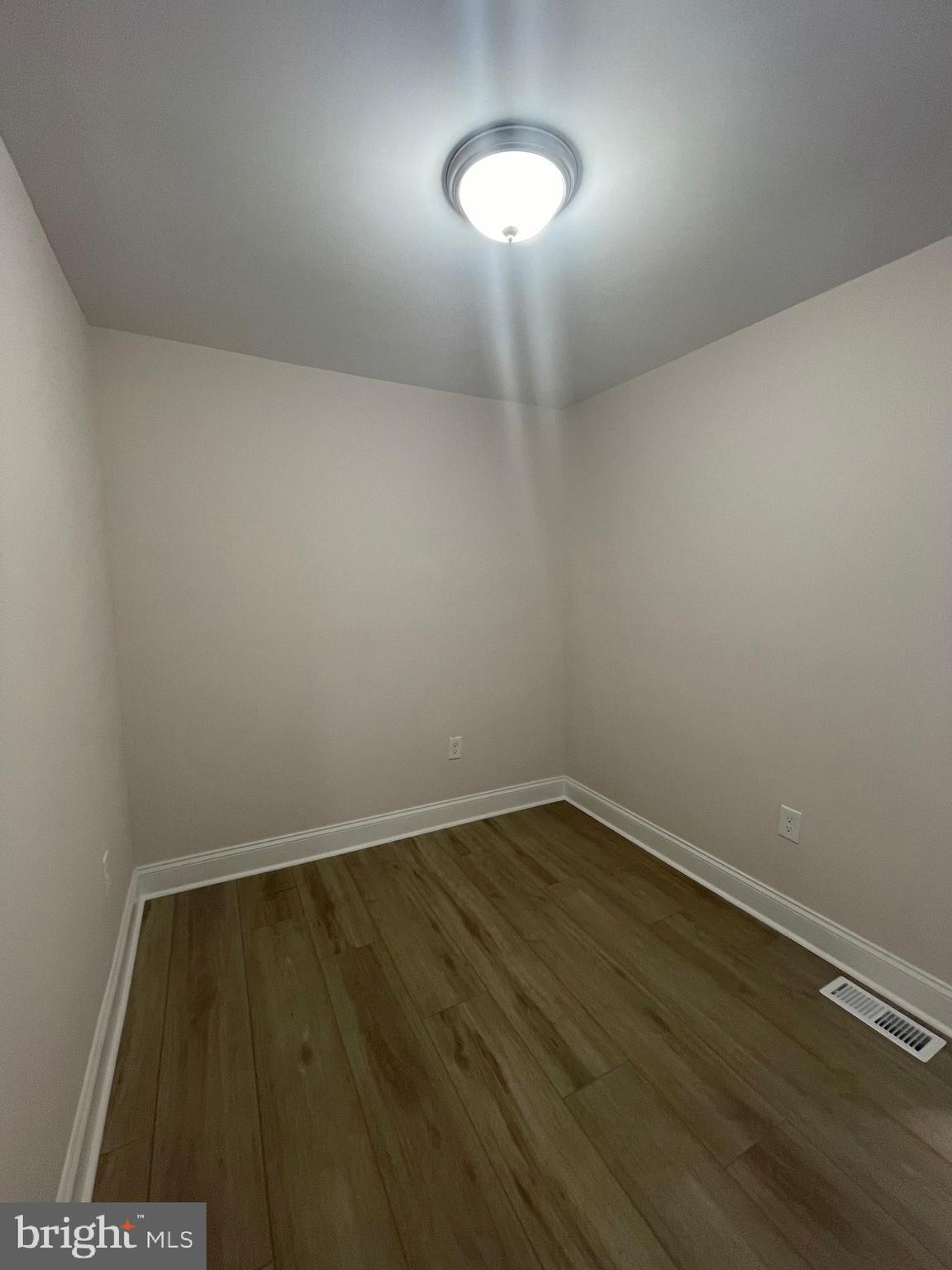 OLIVER - Residential Lease