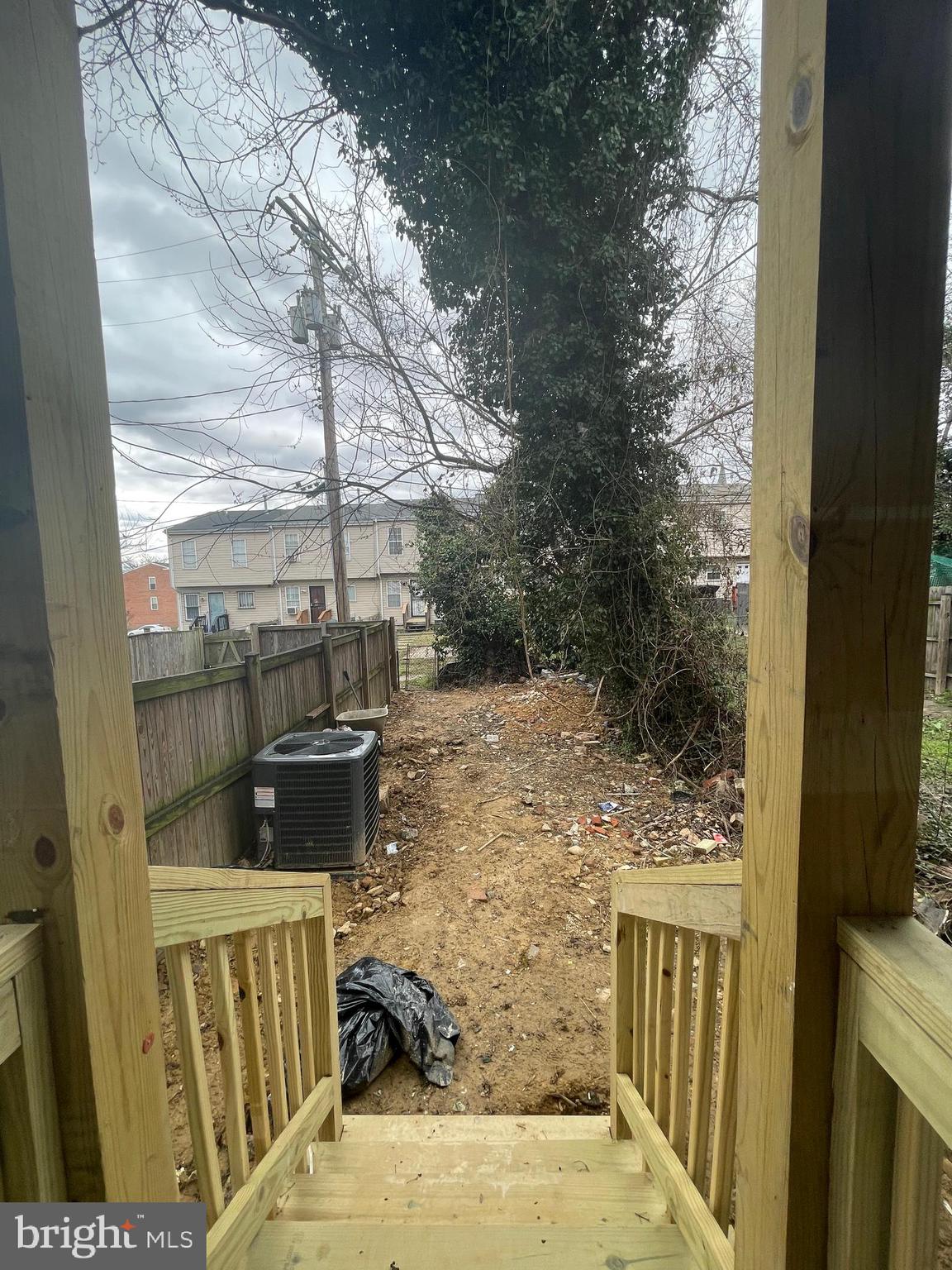 OLIVER - Residential Lease