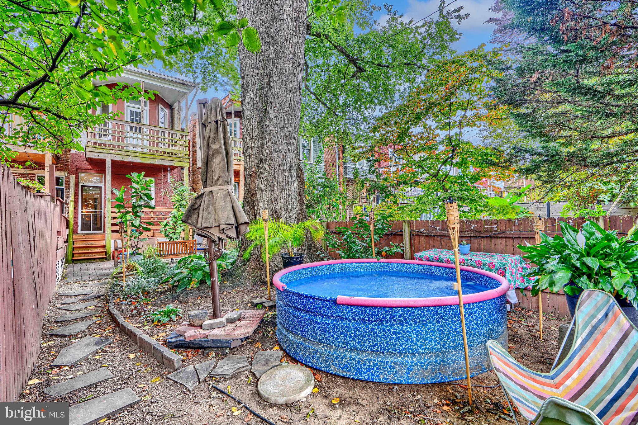 CHARLES VILLAGE - Residential