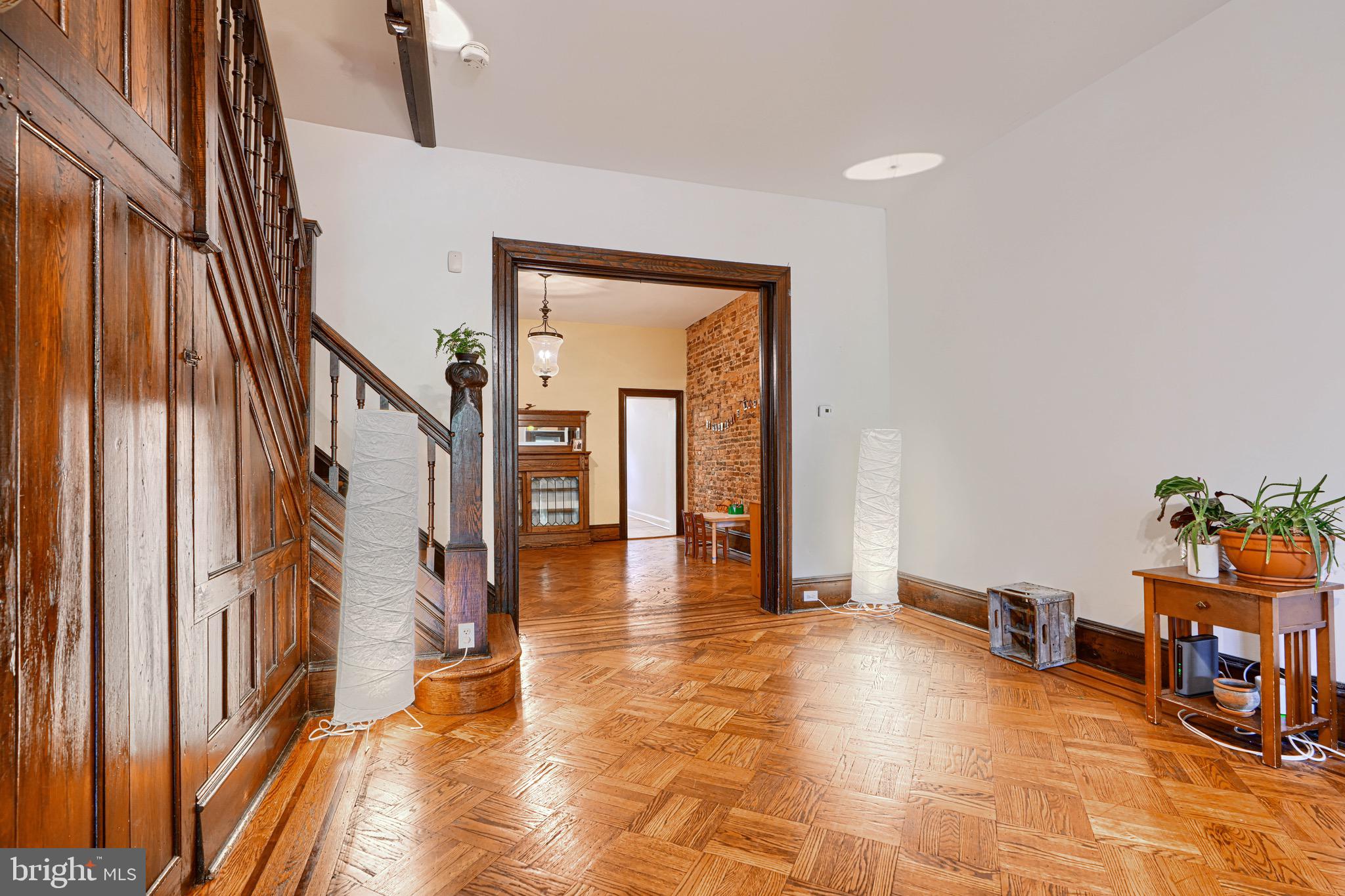 CHARLES VILLAGE - Residential