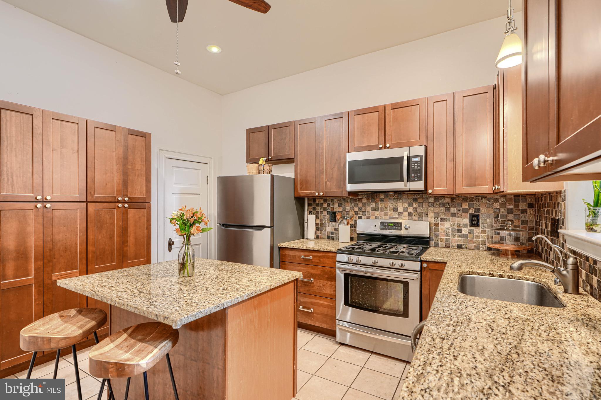 CHARLES VILLAGE - Residential