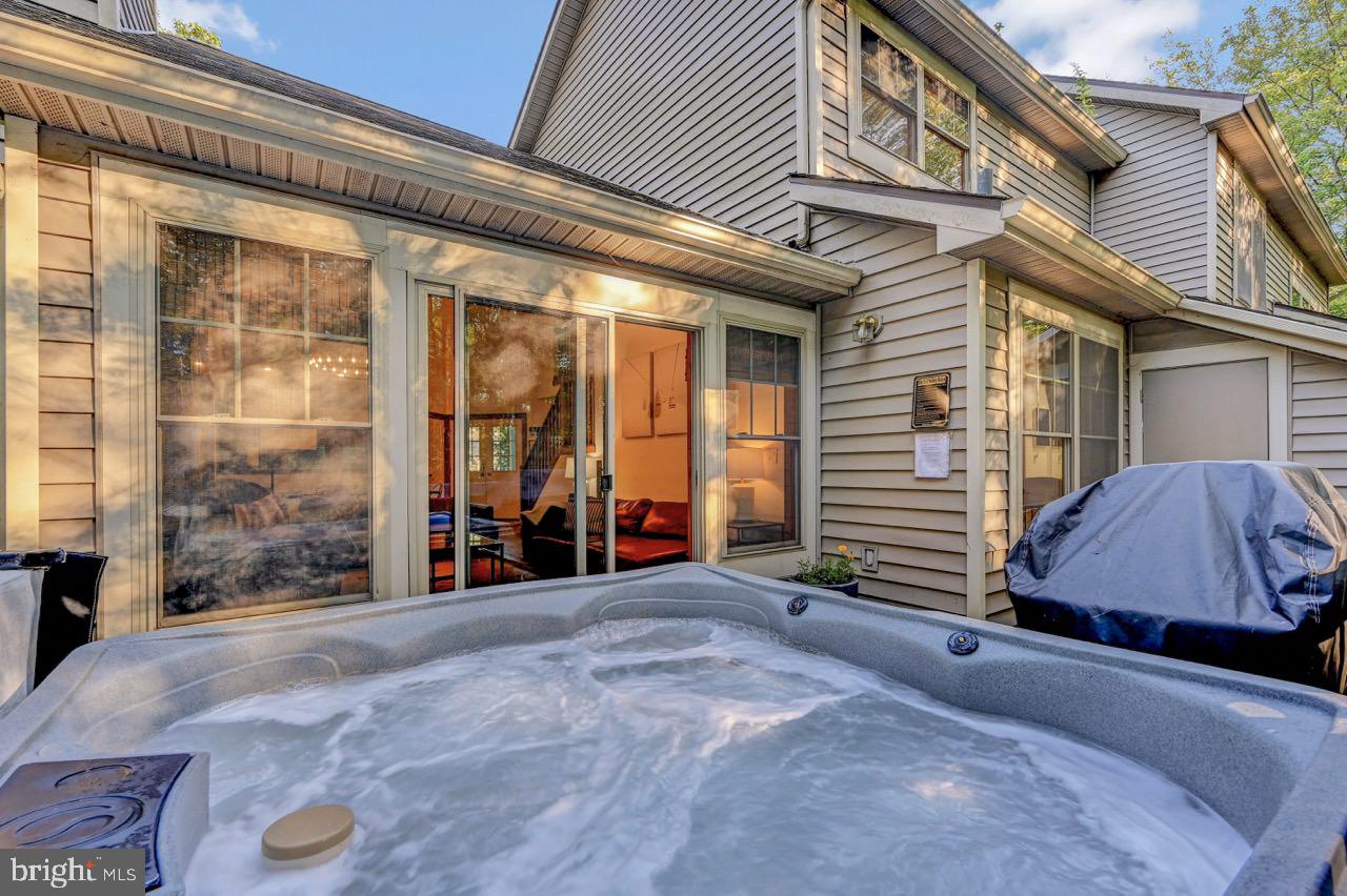 NORTH RIDGE STATION - Residential