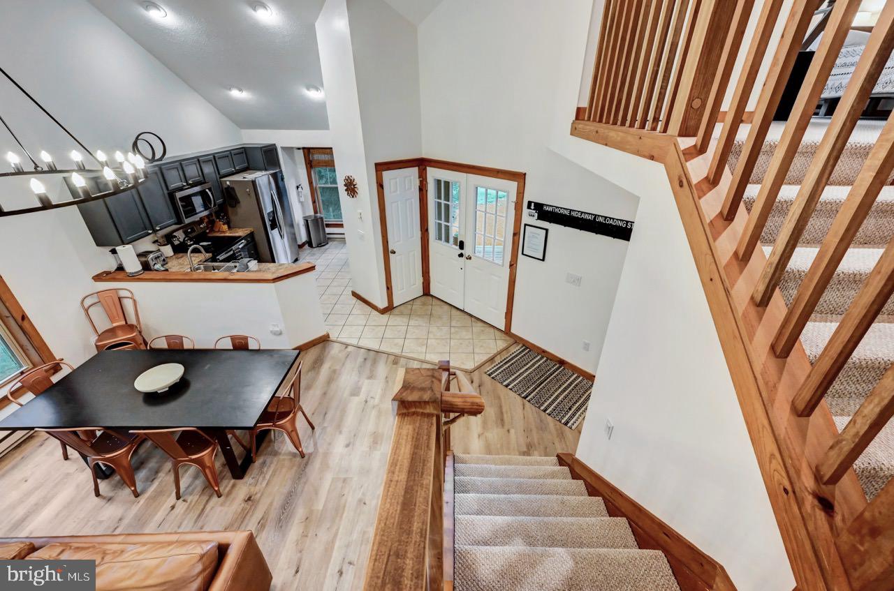 NORTH RIDGE STATION - Residential