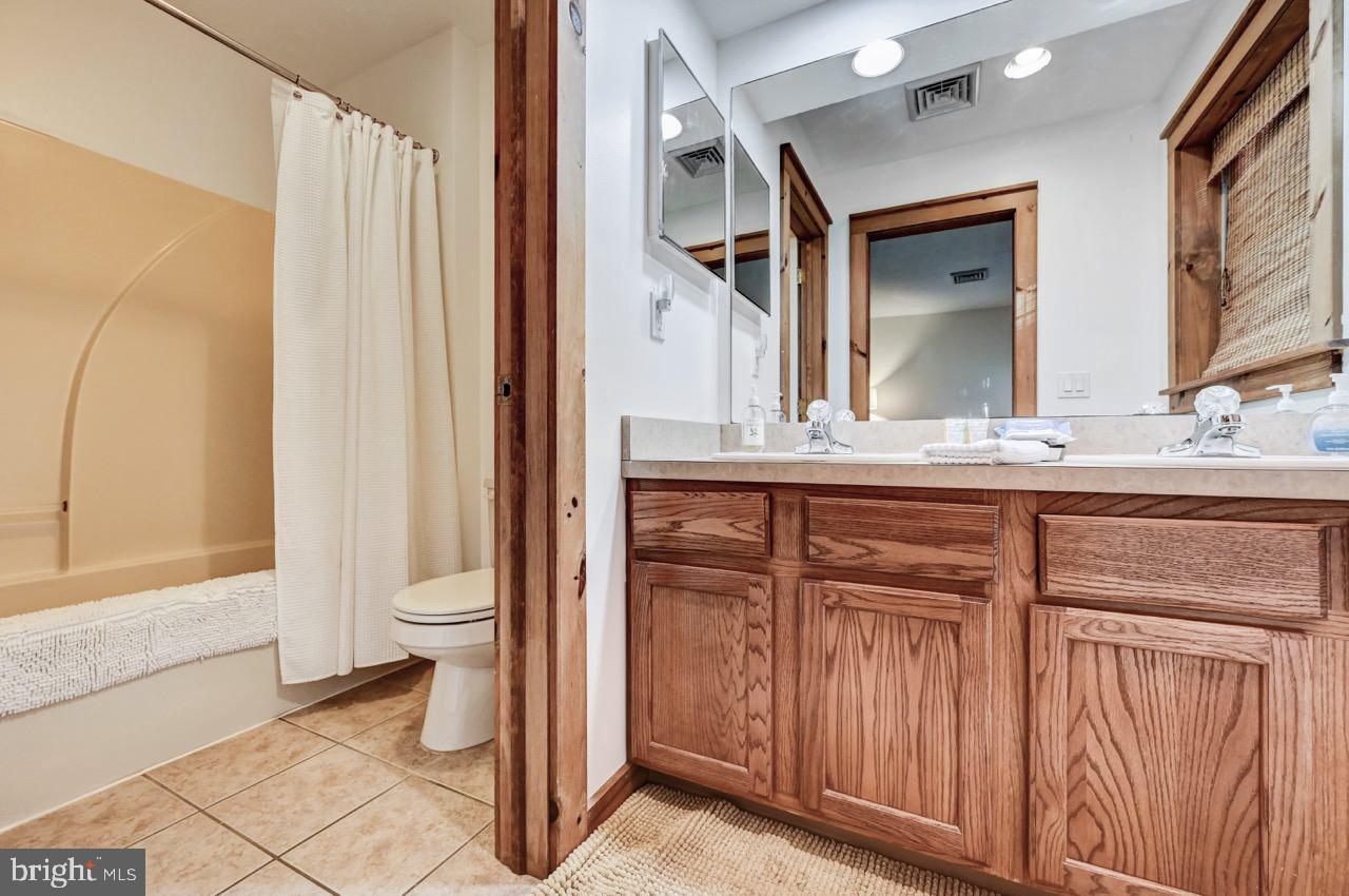 NORTH RIDGE STATION - Residential