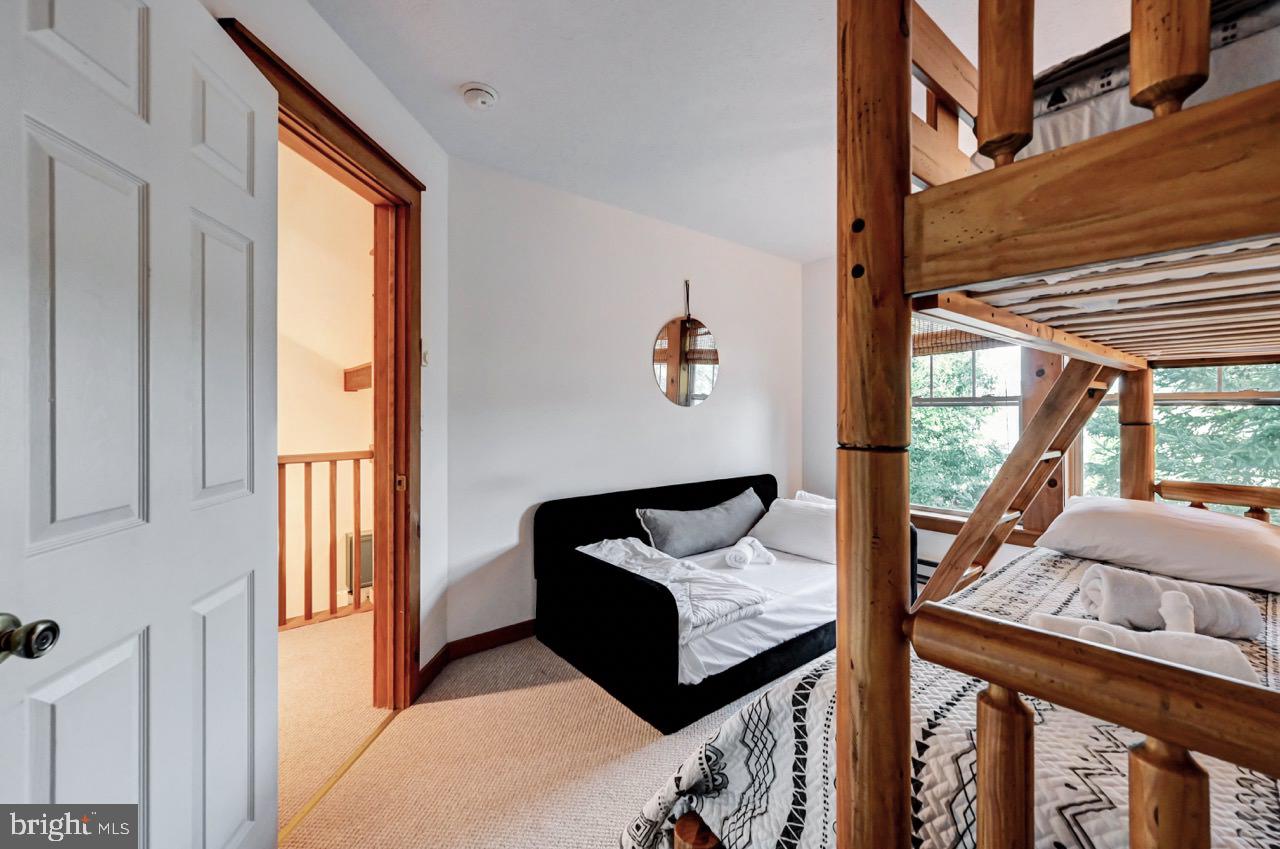 NORTH RIDGE STATION - Residential