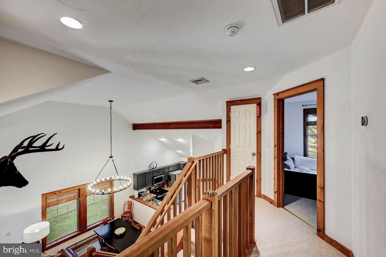 NORTH RIDGE STATION - Residential