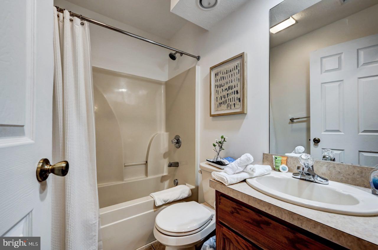 NORTH RIDGE STATION - Residential