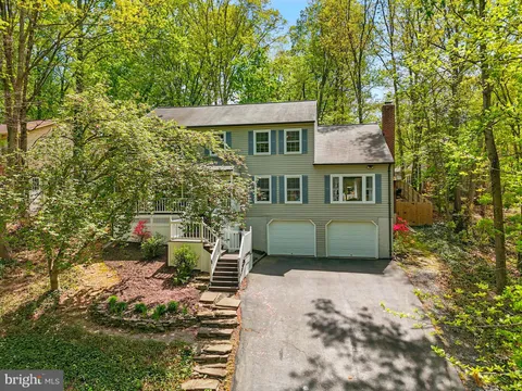 203 Commander Cove, Stafford, VA MLS: VAST2037992