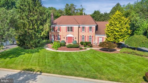 Photo of 10 Equestrian Circle, HOCKESSIN, DE 19707 (MLS # DENC2086532)