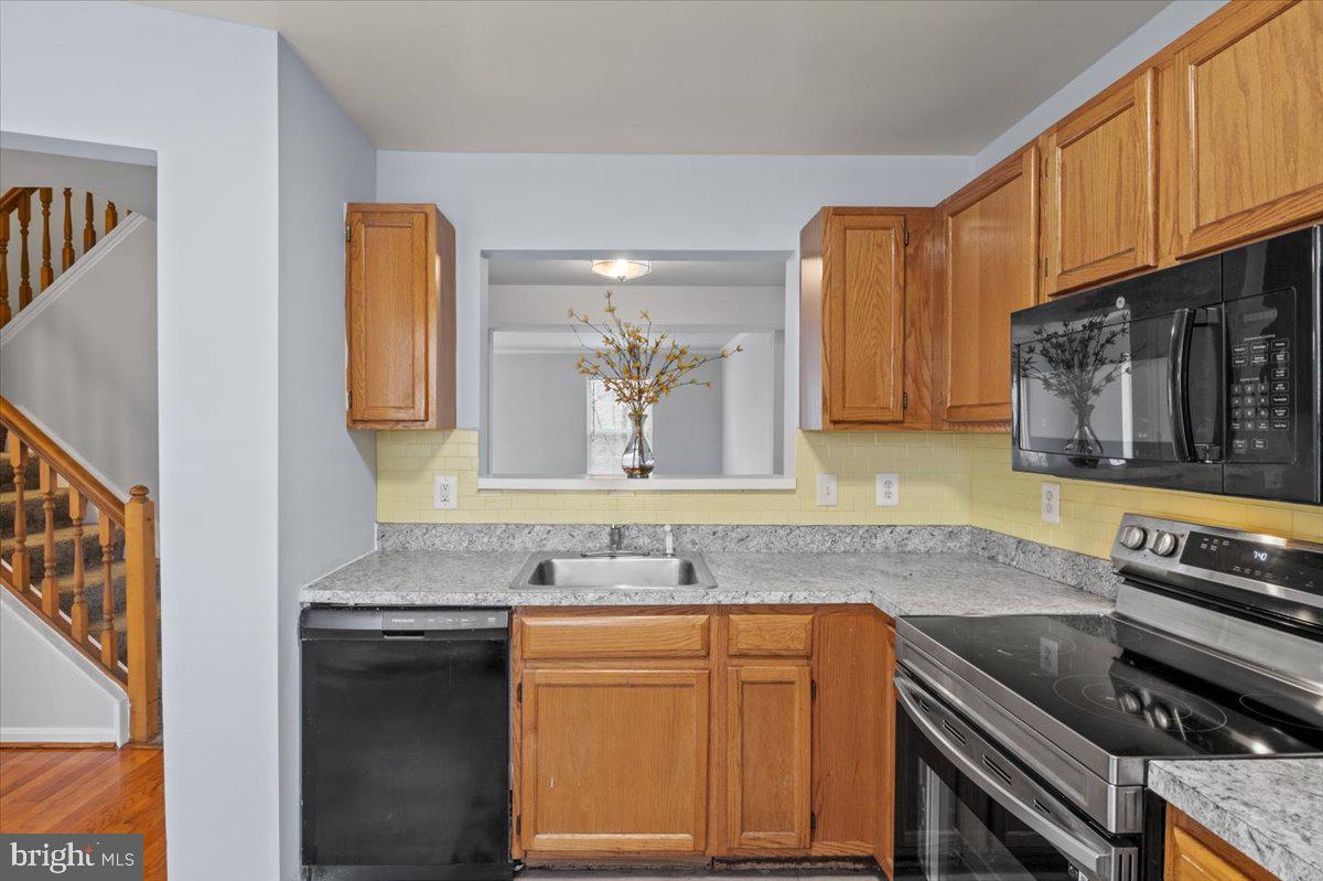 ROSEDALE ESTATES - Residential