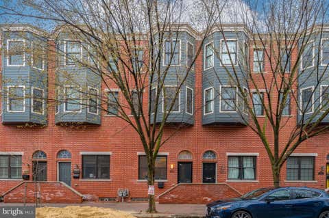 Townhouse For Rent - 1802 Christian Street<br/> PHILADELPHIA, PA 19146