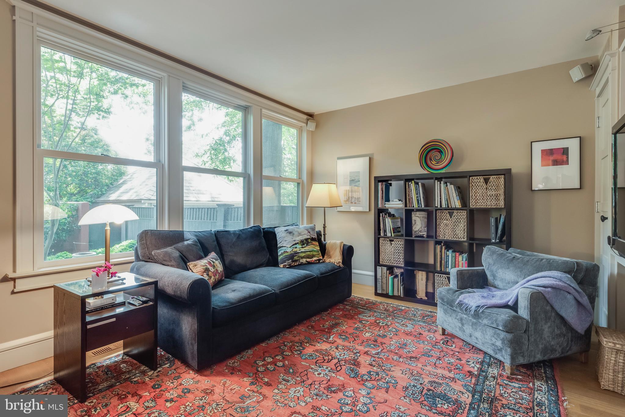 MURRAY HILL - Residential