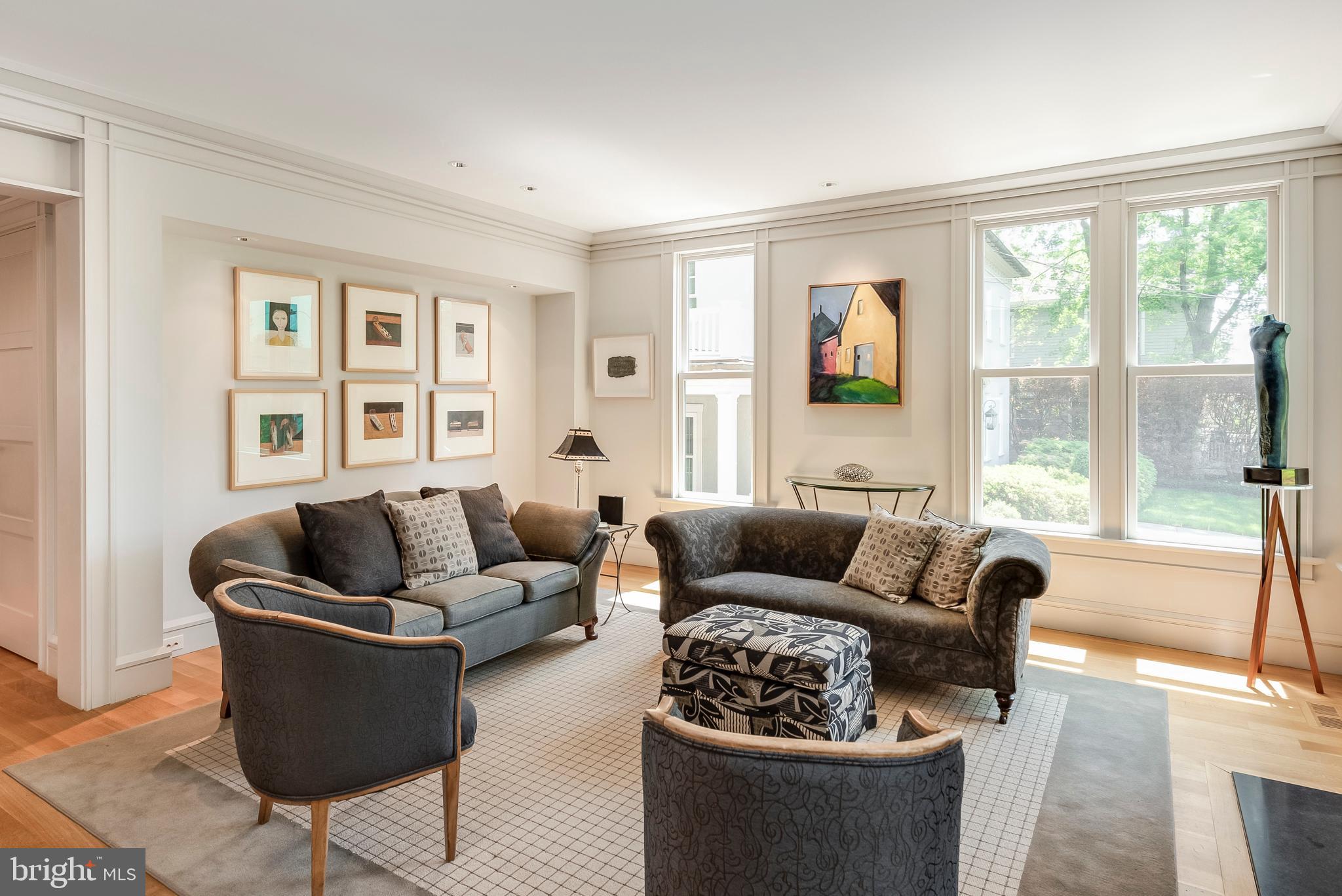 MURRAY HILL - Residential