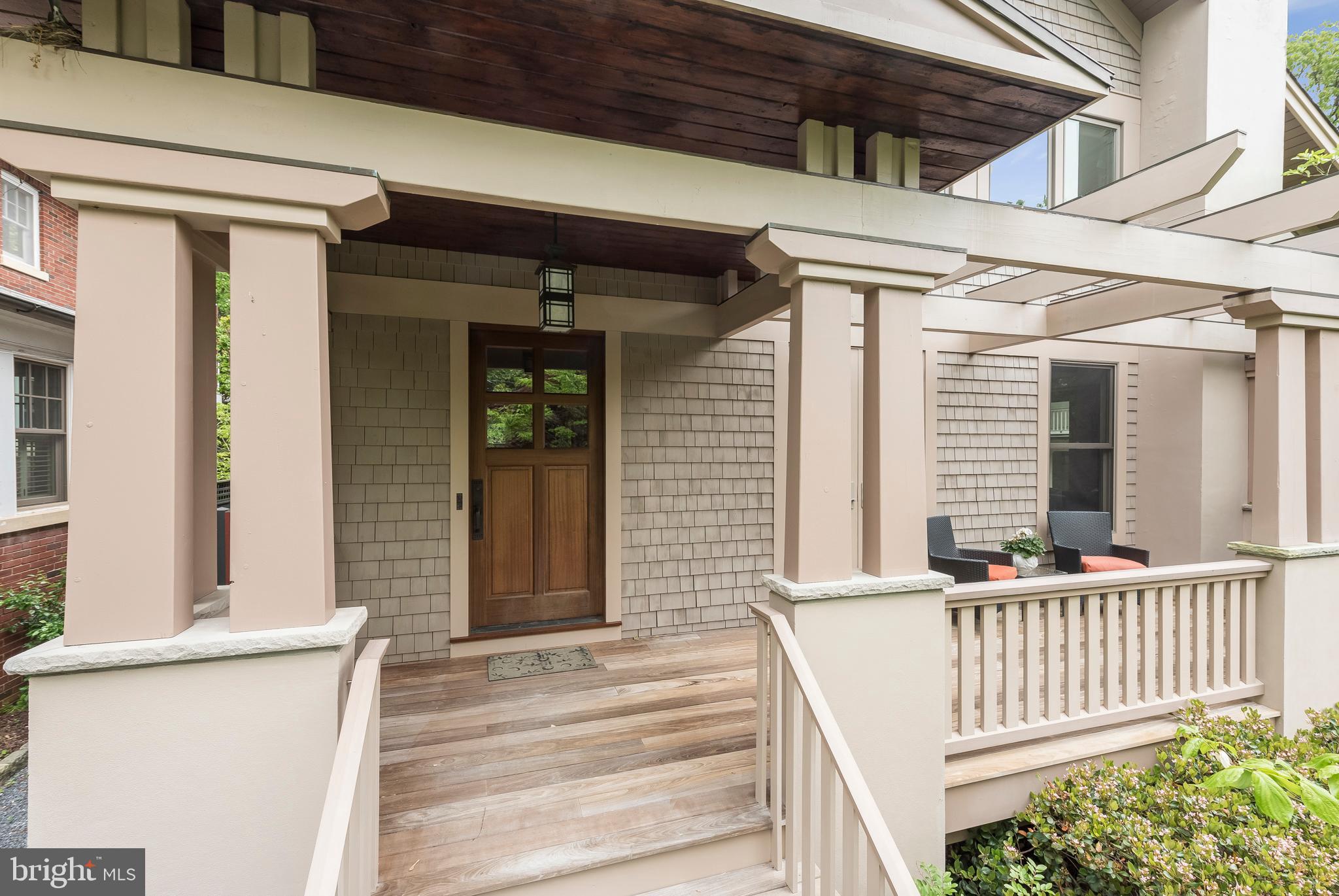 MURRAY HILL - Residential