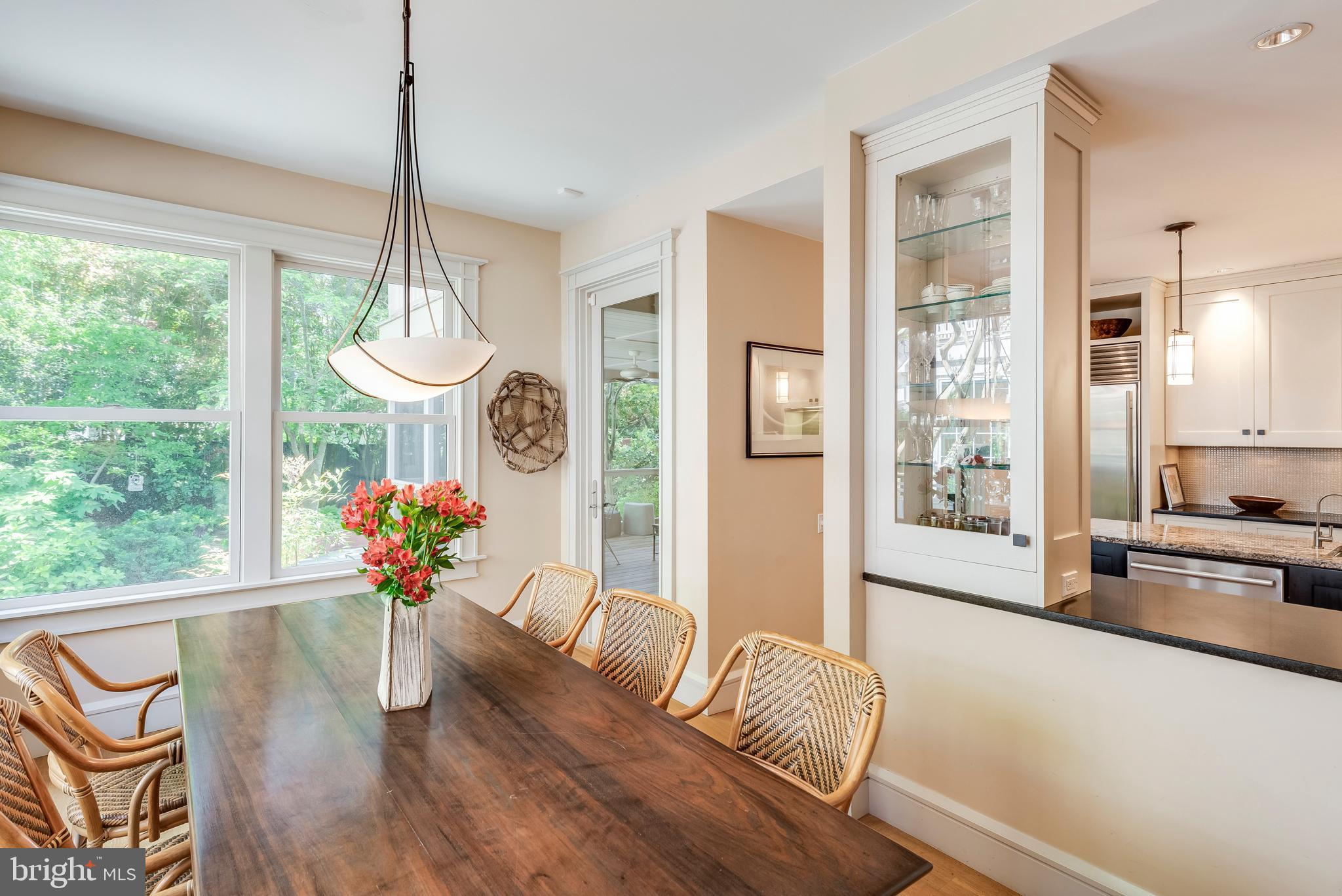 MURRAY HILL - Residential