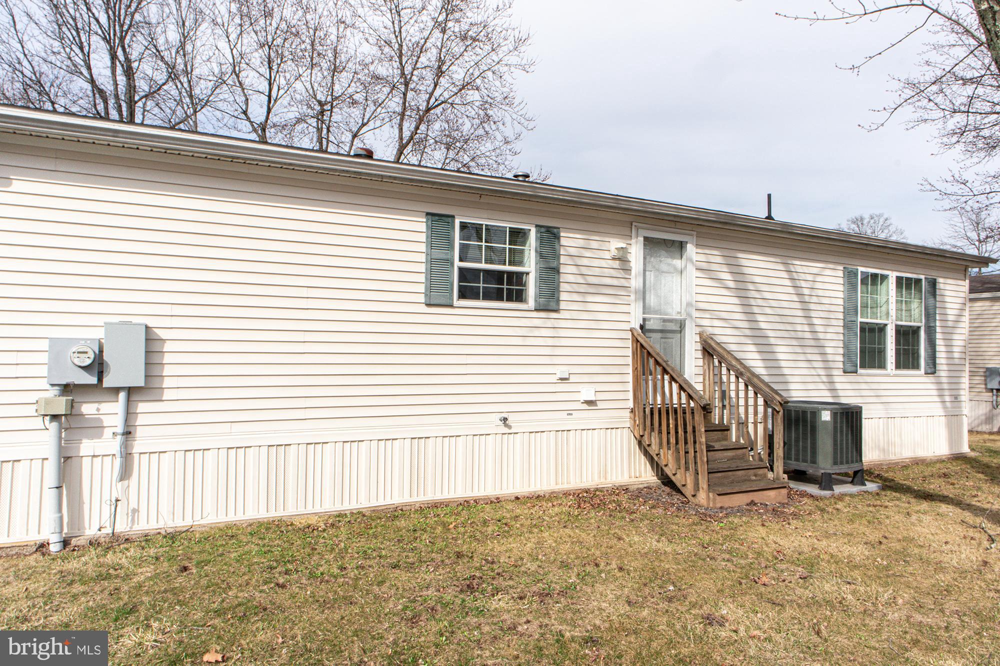 RICHLAND MDWS - Residential