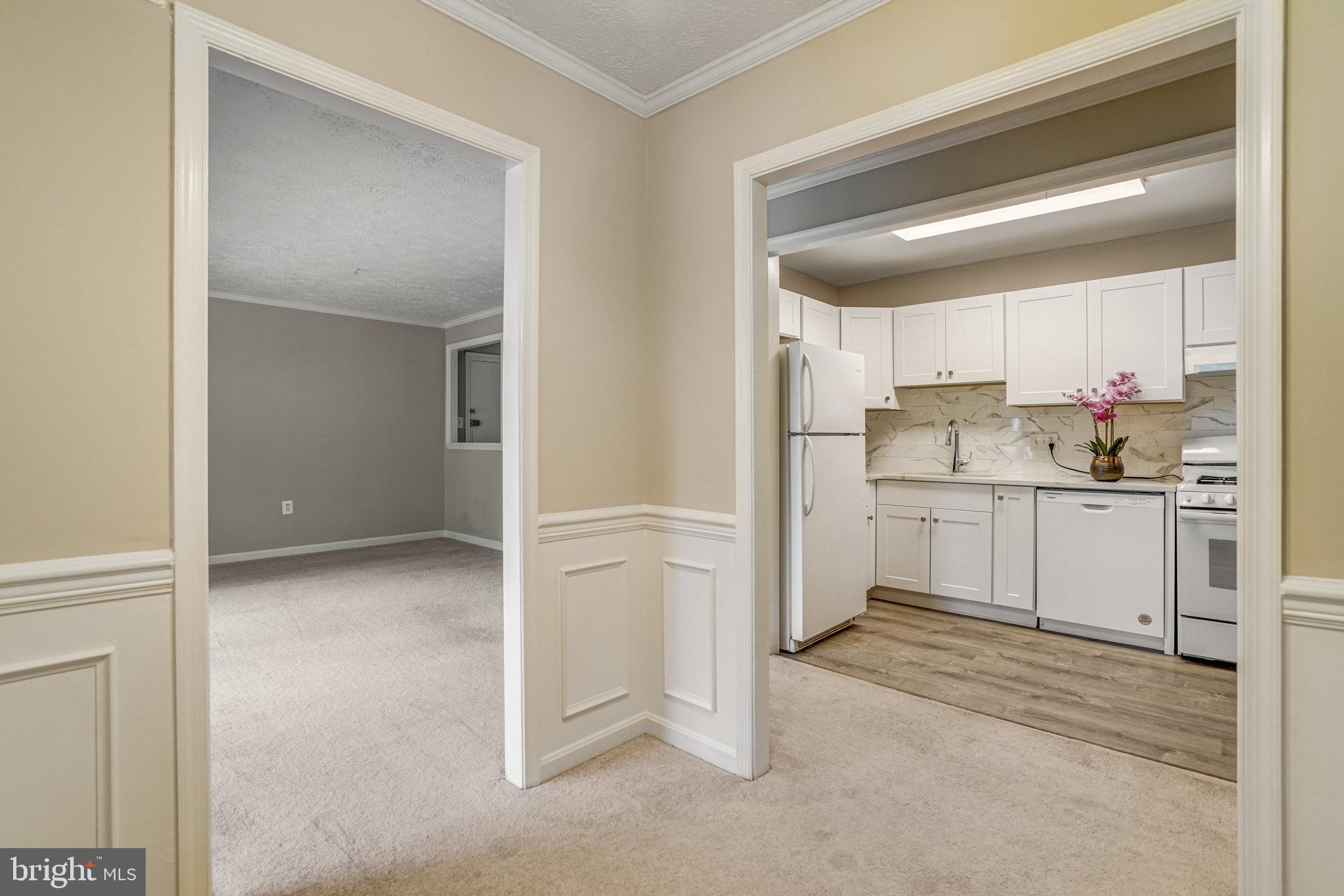 TIMBERLANE VILLAGE GARDEN CONDOMINIUMS - Residential