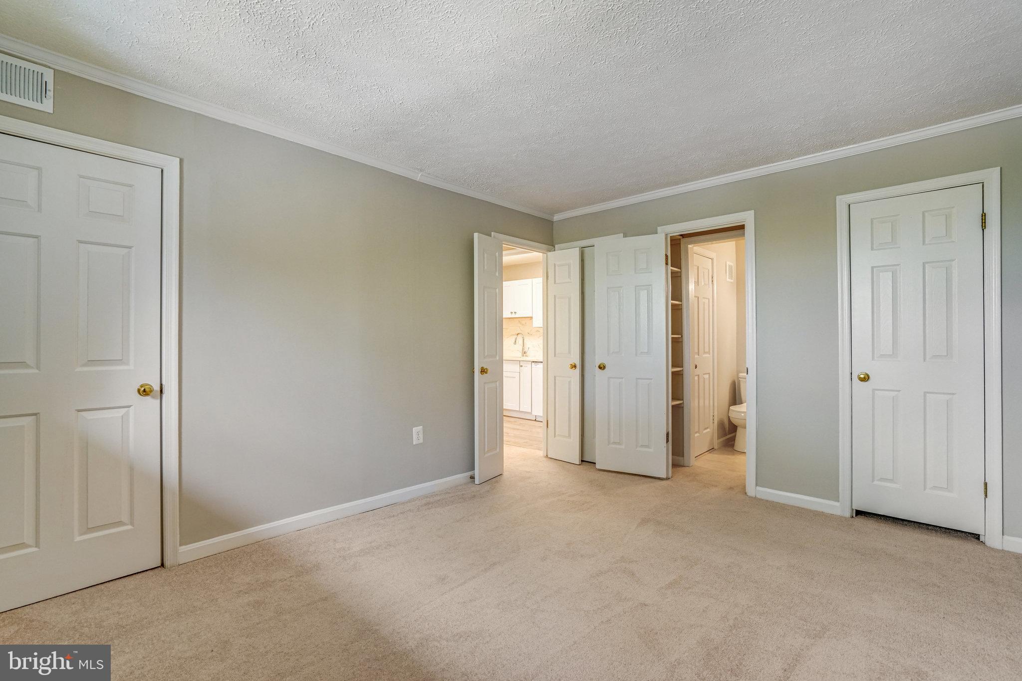 TIMBERLANE VILLAGE GARDEN CONDOMINIUMS - Residential