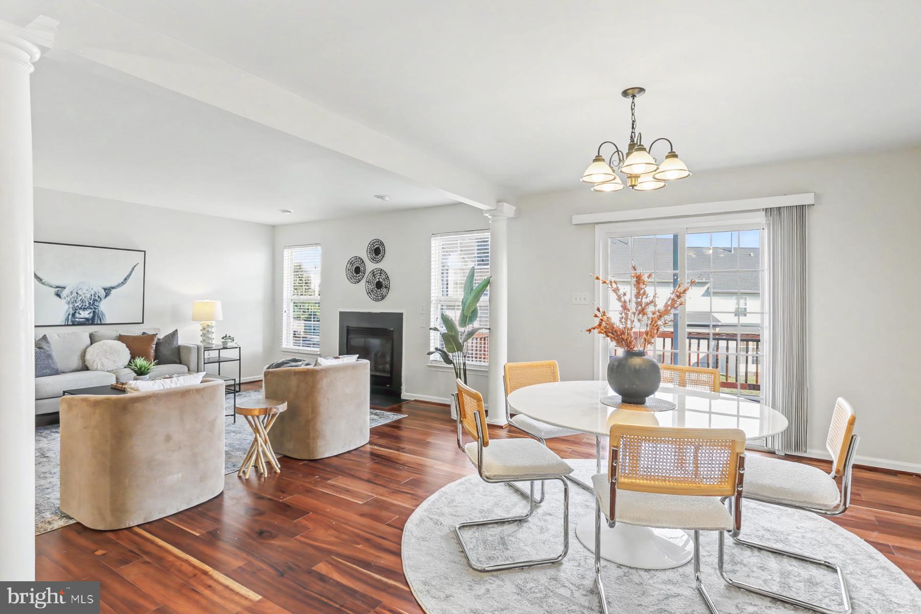 2255 W SLATER HILL LANE W 76