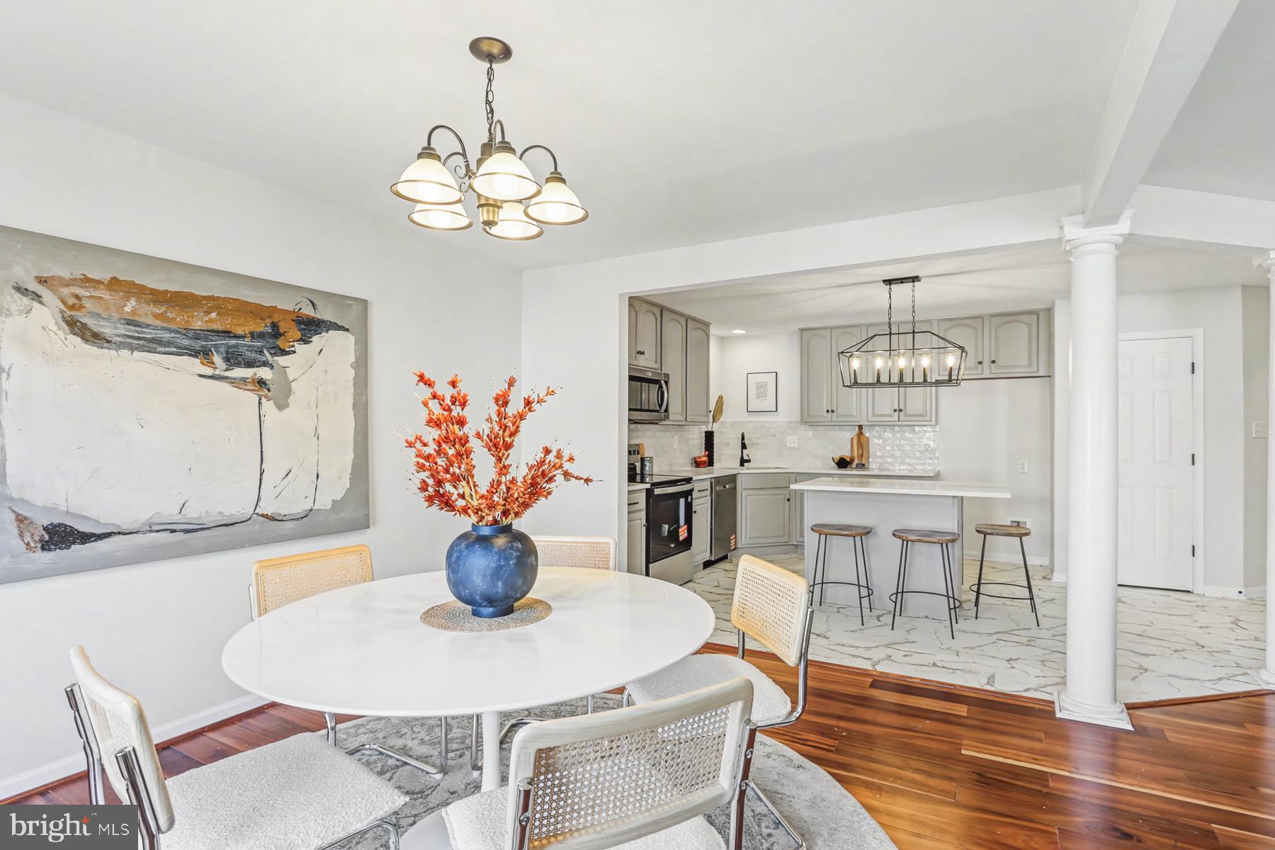 2255 W SLATER HILL LANE W 76