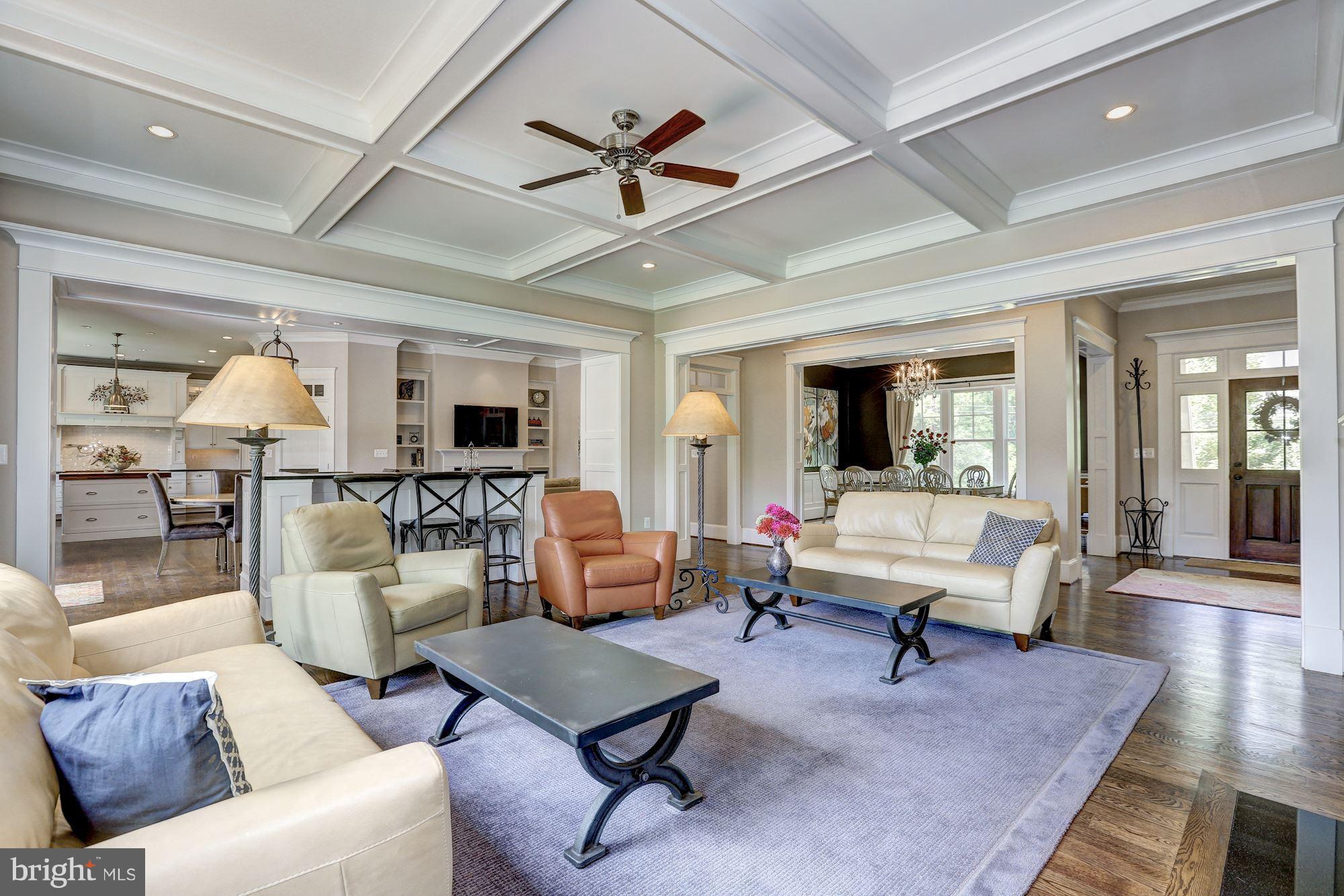 WESTBRIAR COUNTRY CLUB MANOR - Residential