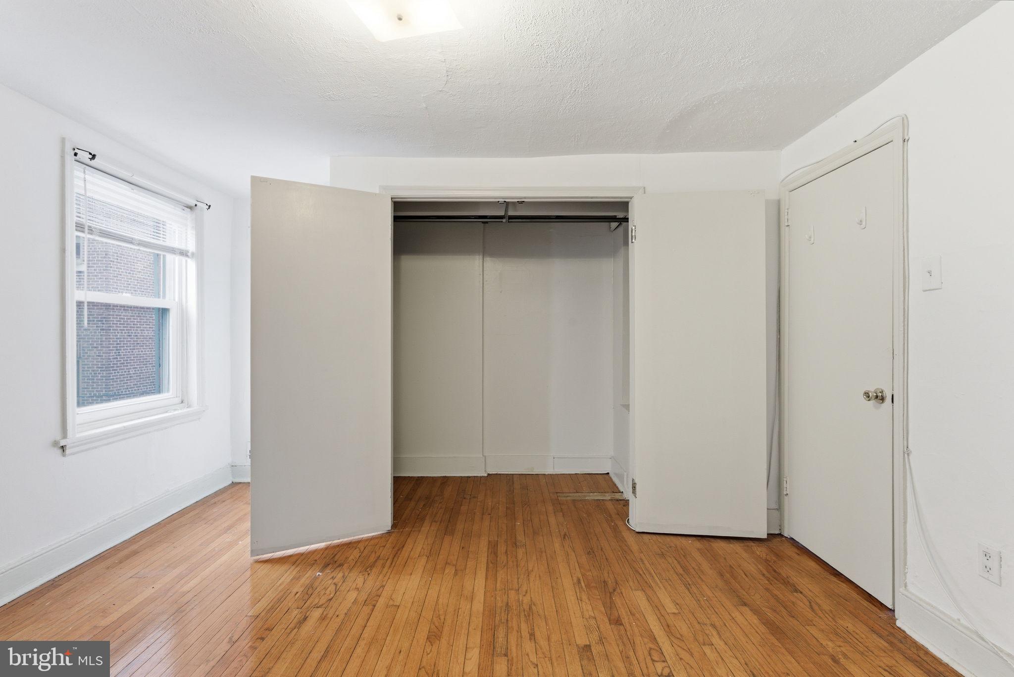 GRADUATE HOSPITAL - Residential