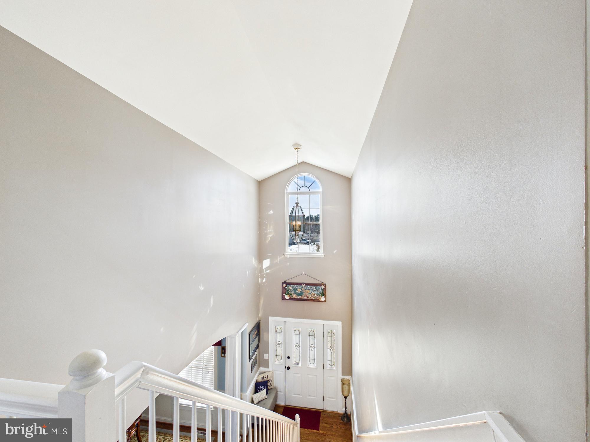 KNOLLAC ACRES - Residential