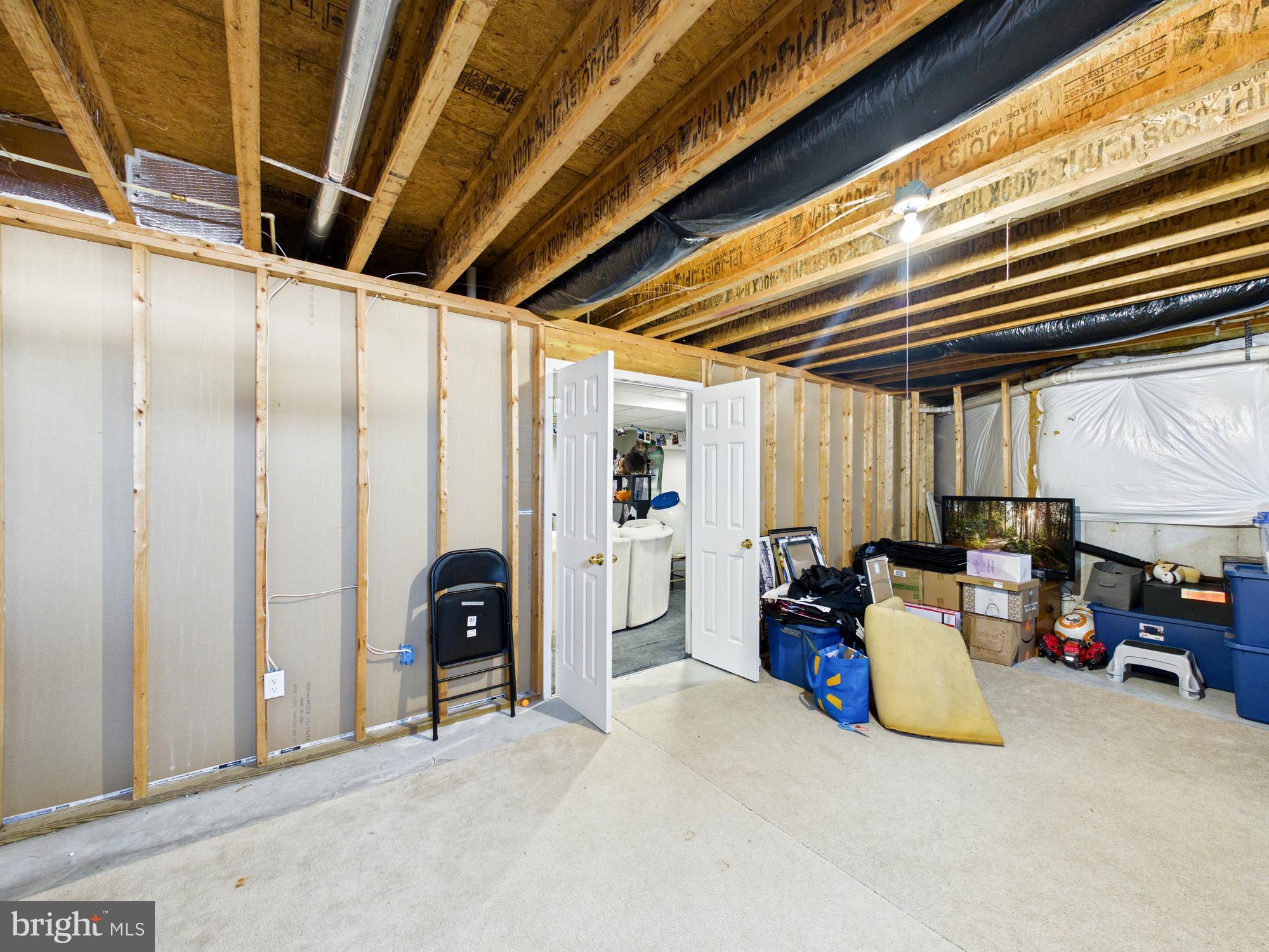 KNOLLAC ACRES - Residential