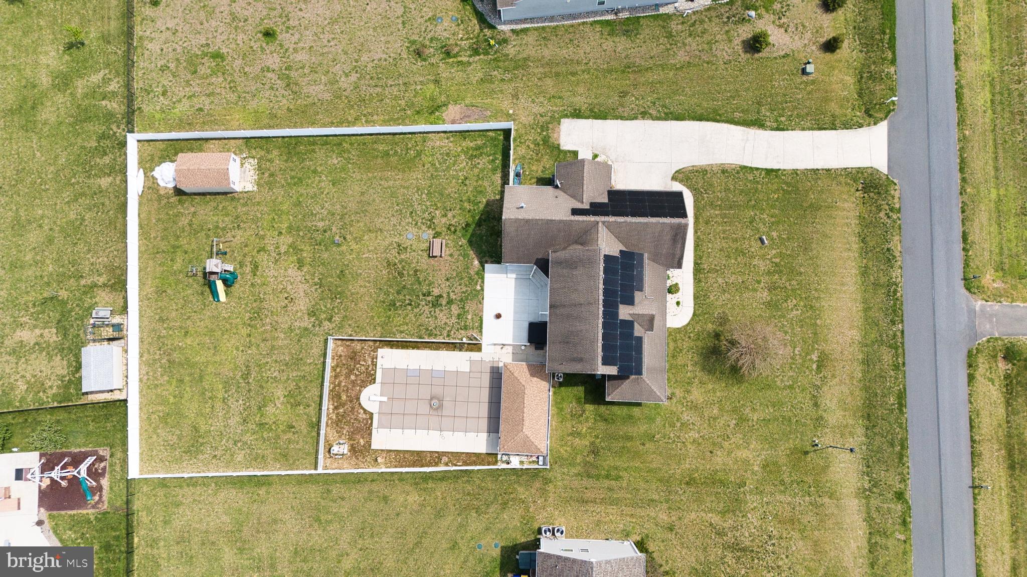 KNOLLAC ACRES - Residential