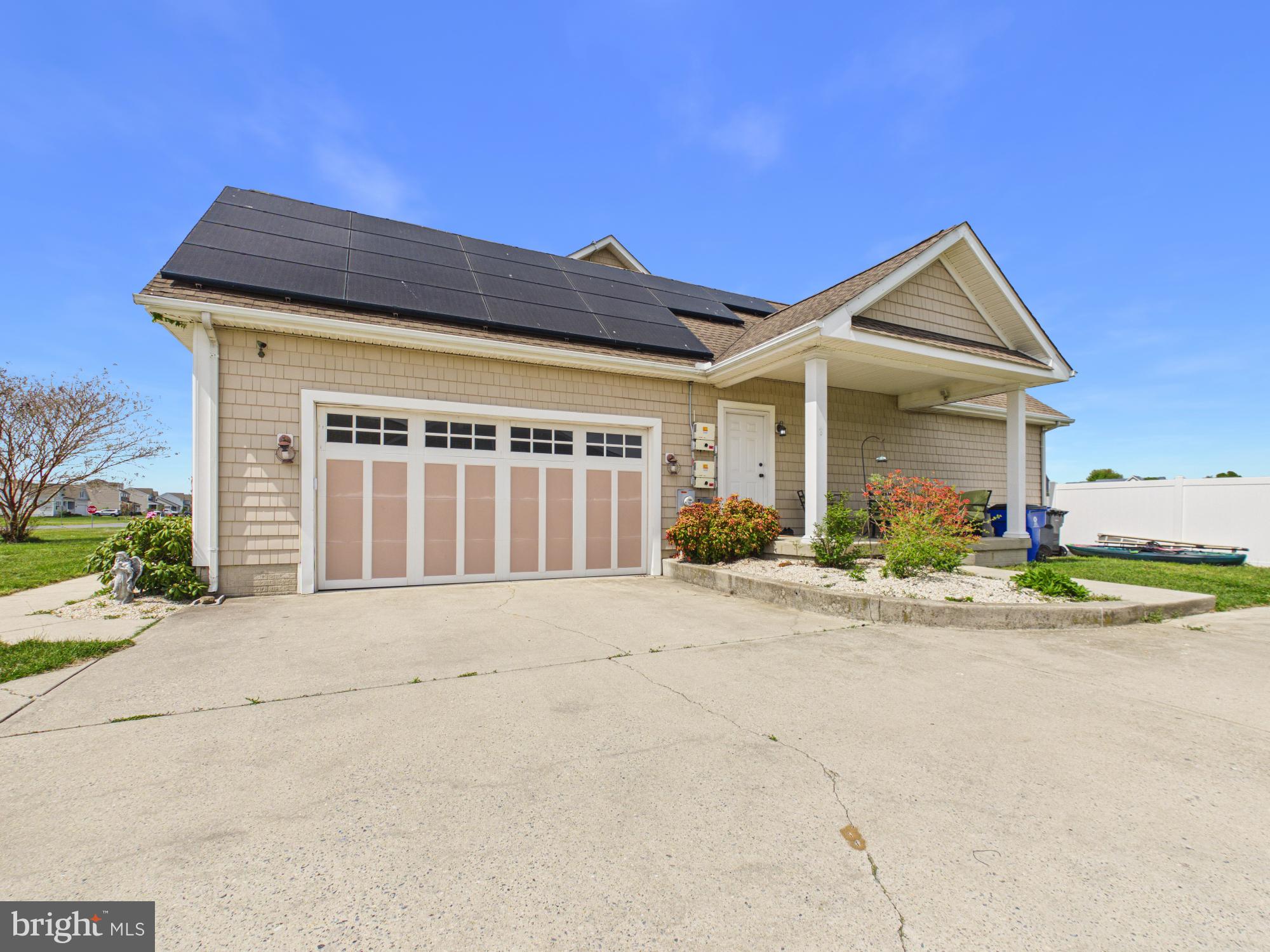 KNOLLAC ACRES - Residential