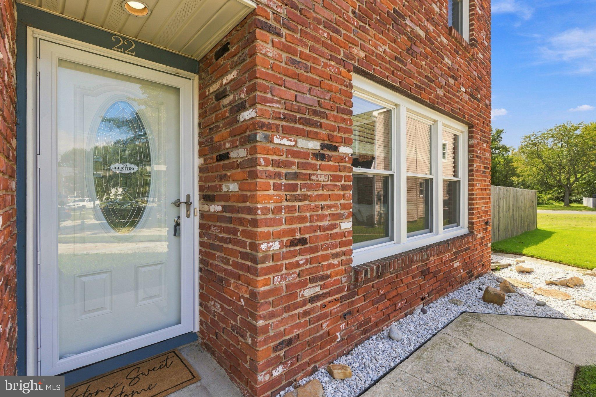 22 CORONA COURT