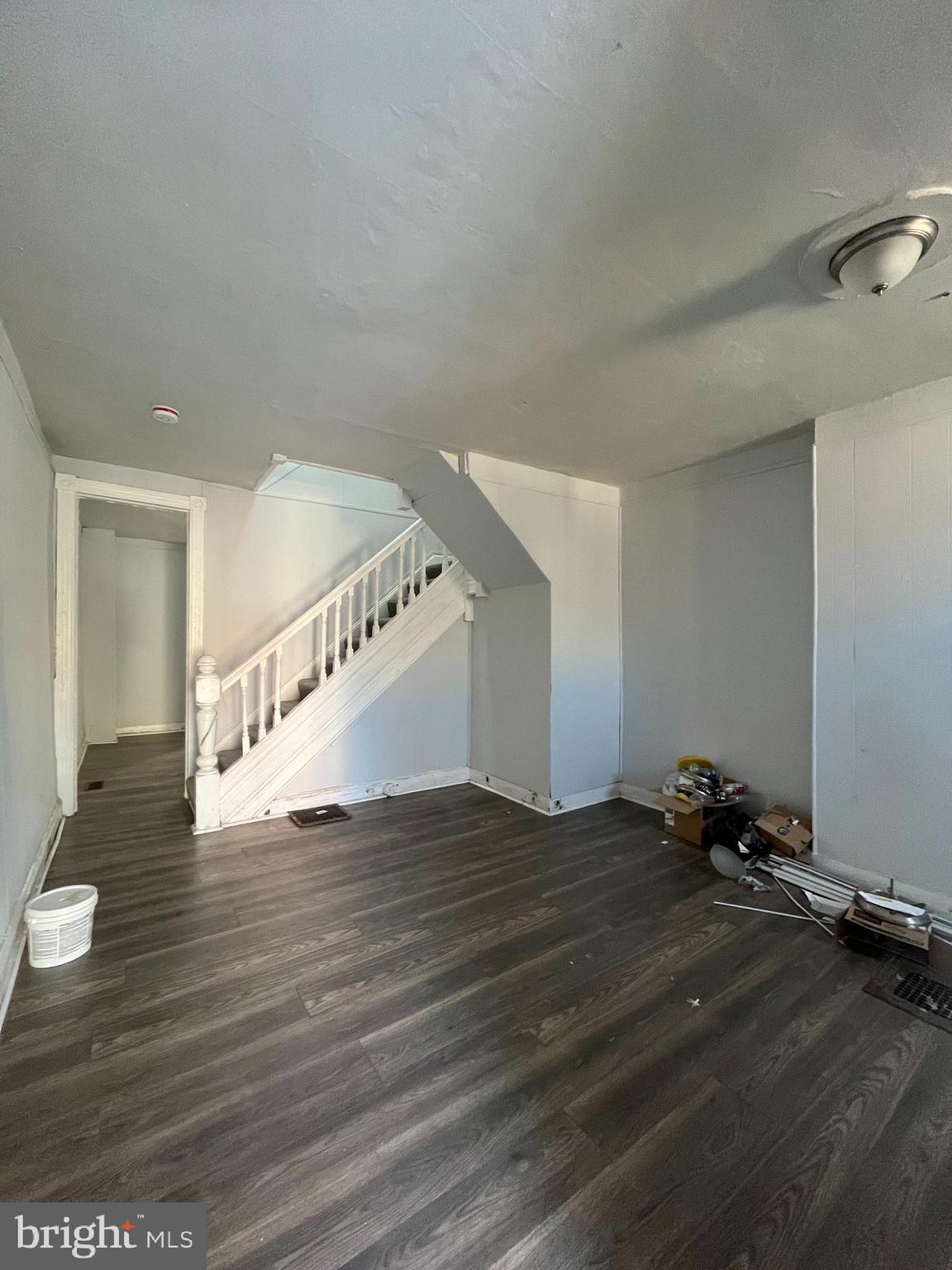 SANDTOWN-WINCHESTER - Residential