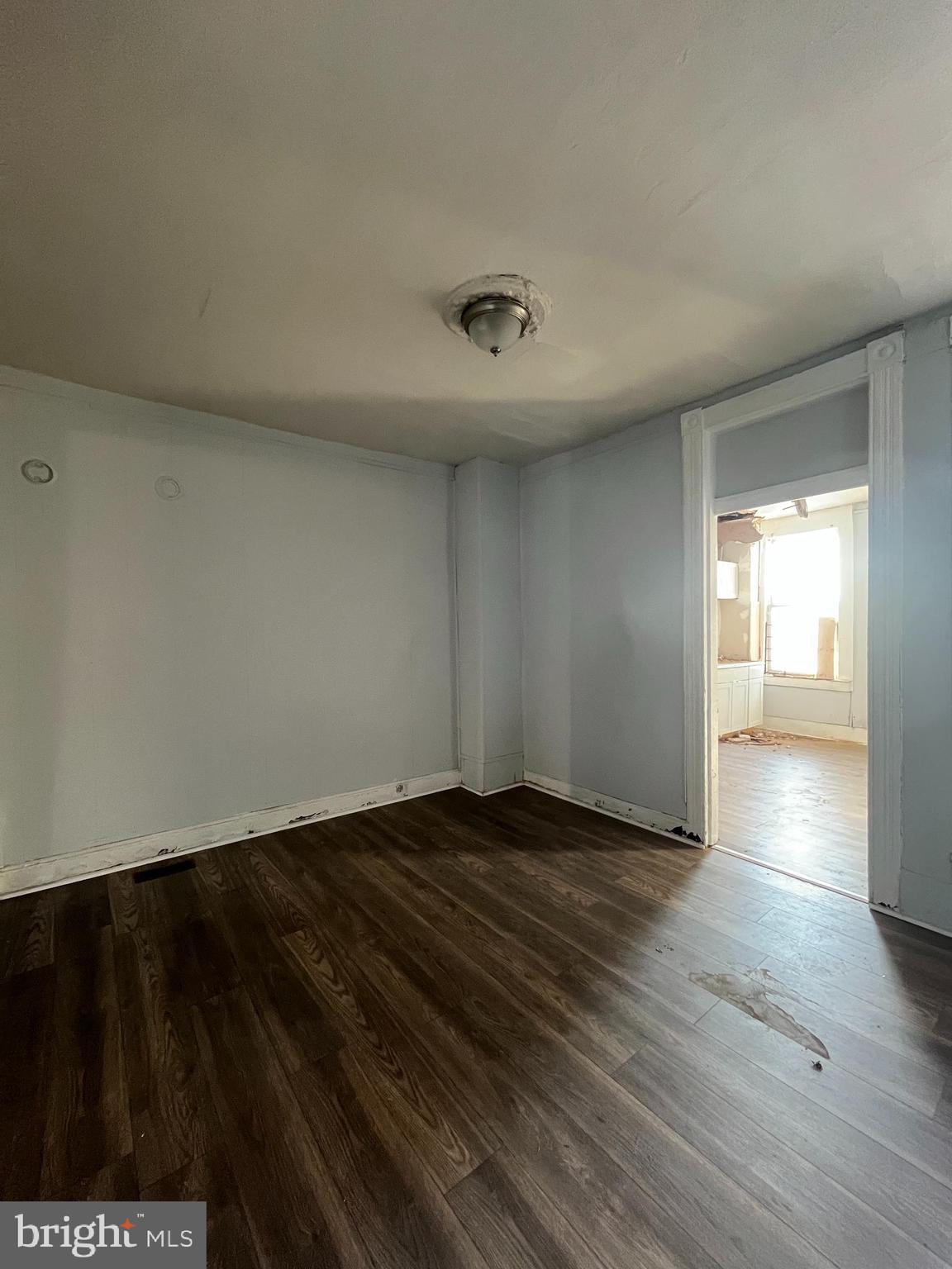 SANDTOWN-WINCHESTER - Residential