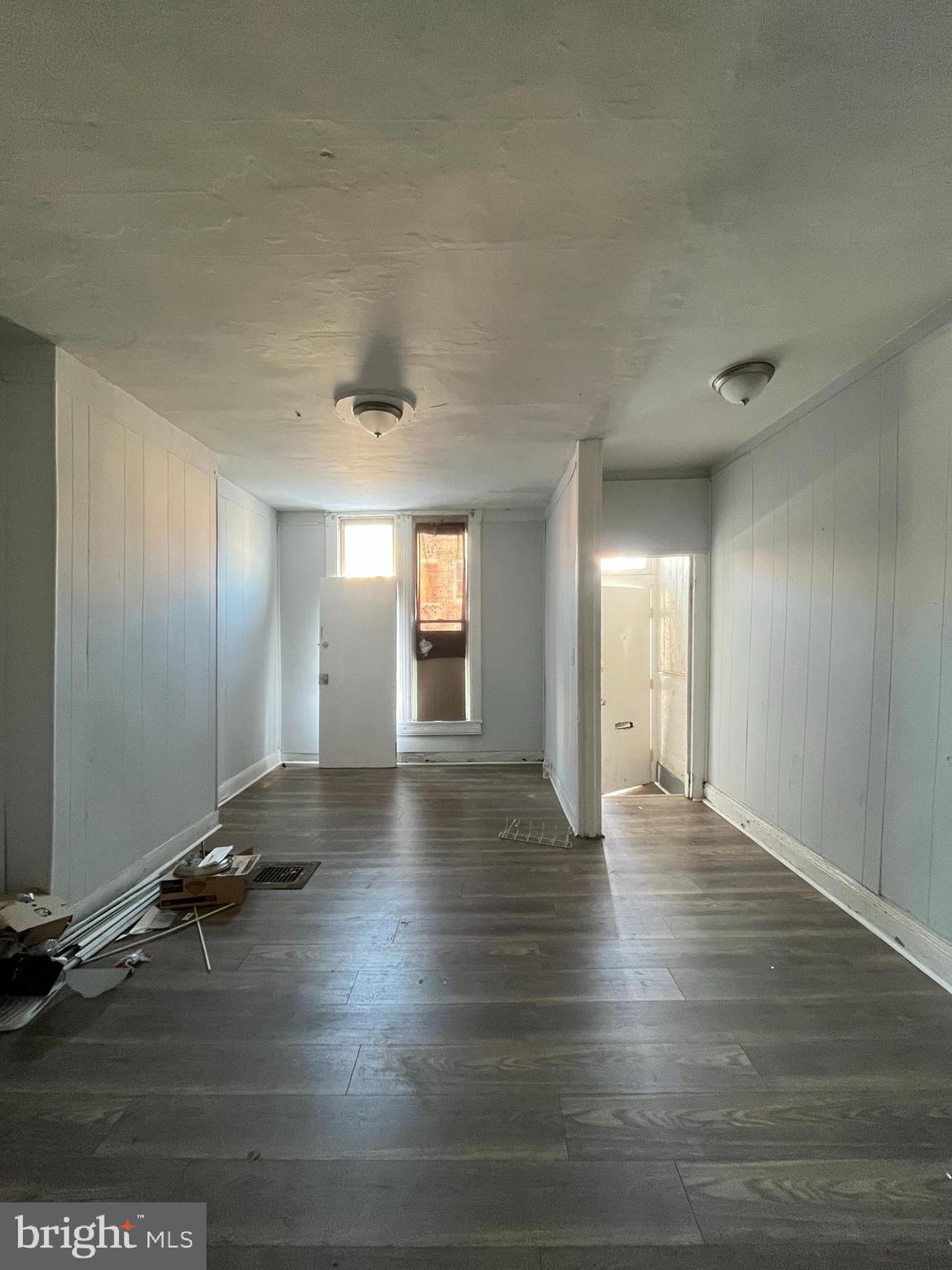 SANDTOWN-WINCHESTER - Residential