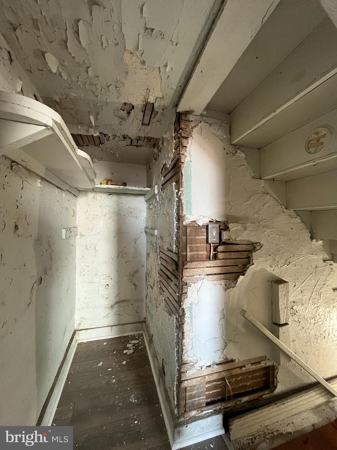 SANDTOWN-WINCHESTER - Residential