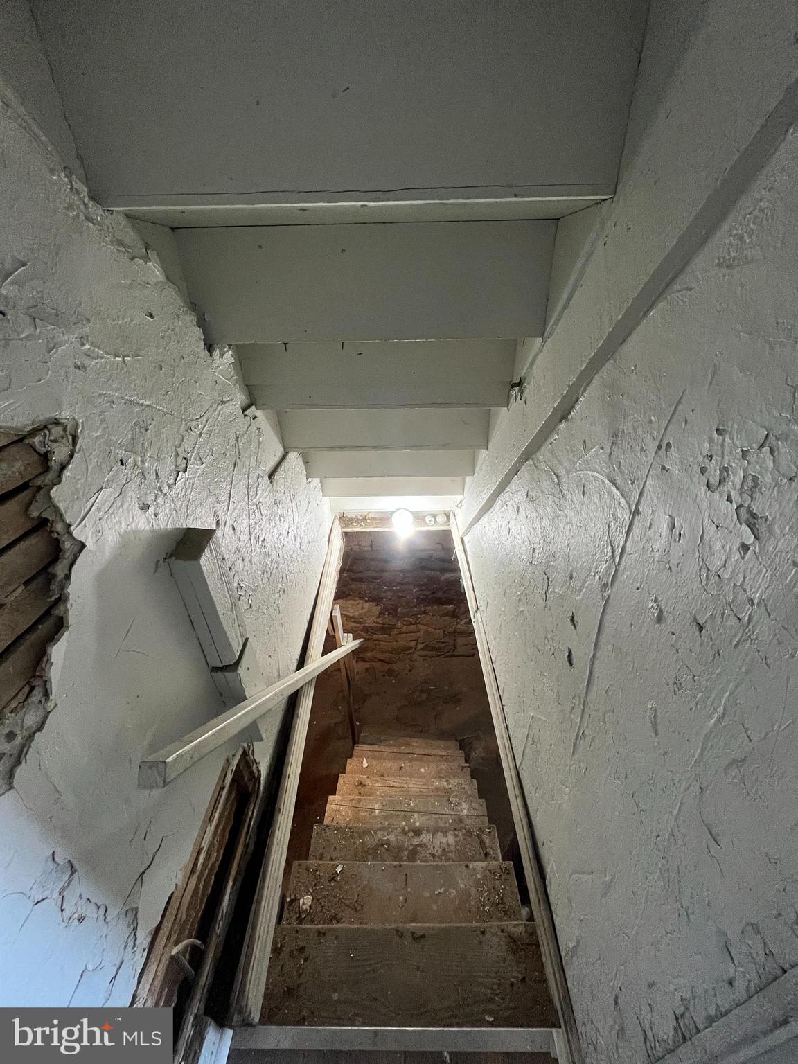SANDTOWN-WINCHESTER - Residential