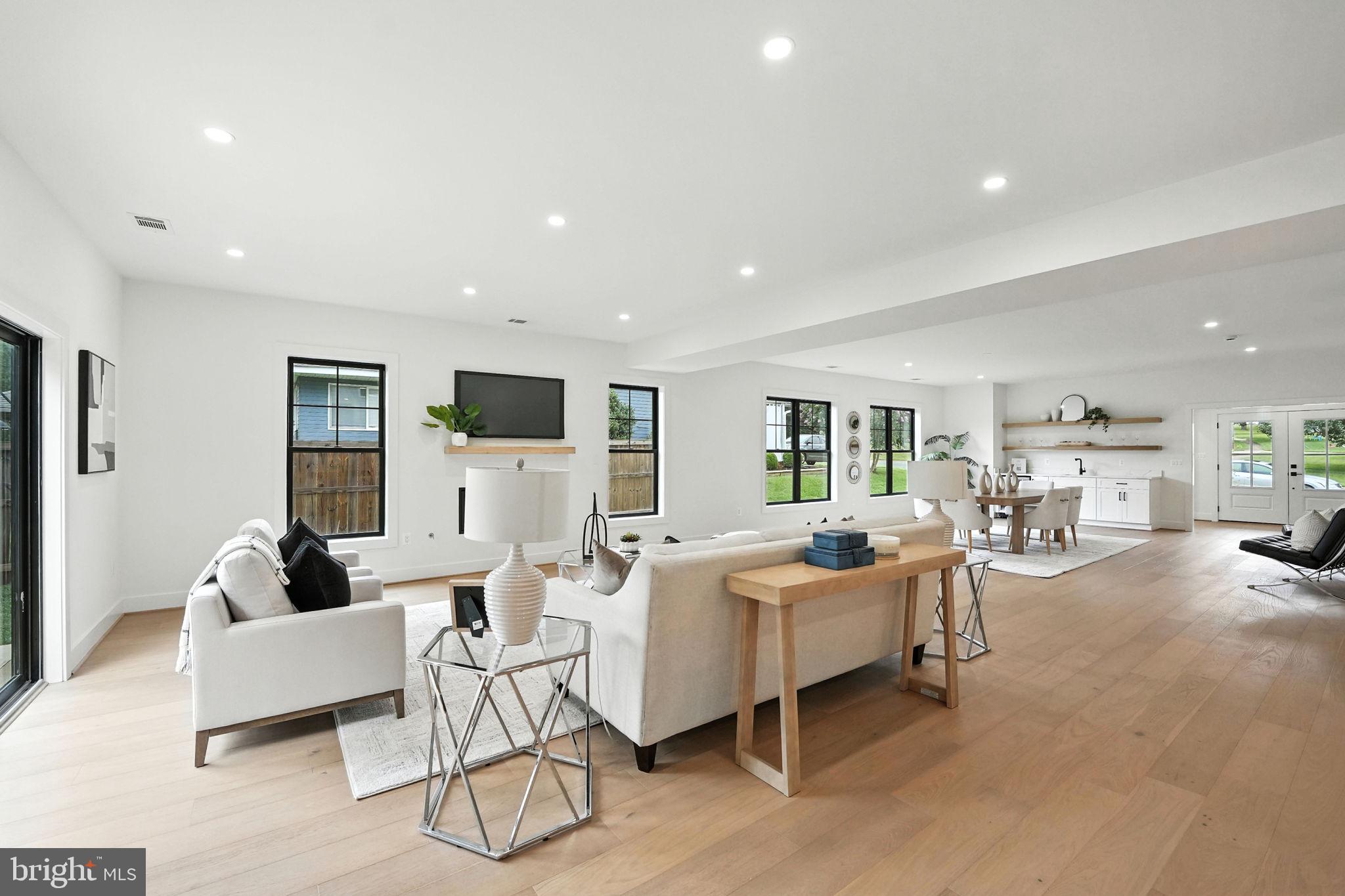 RAVENSWORTH - Residential